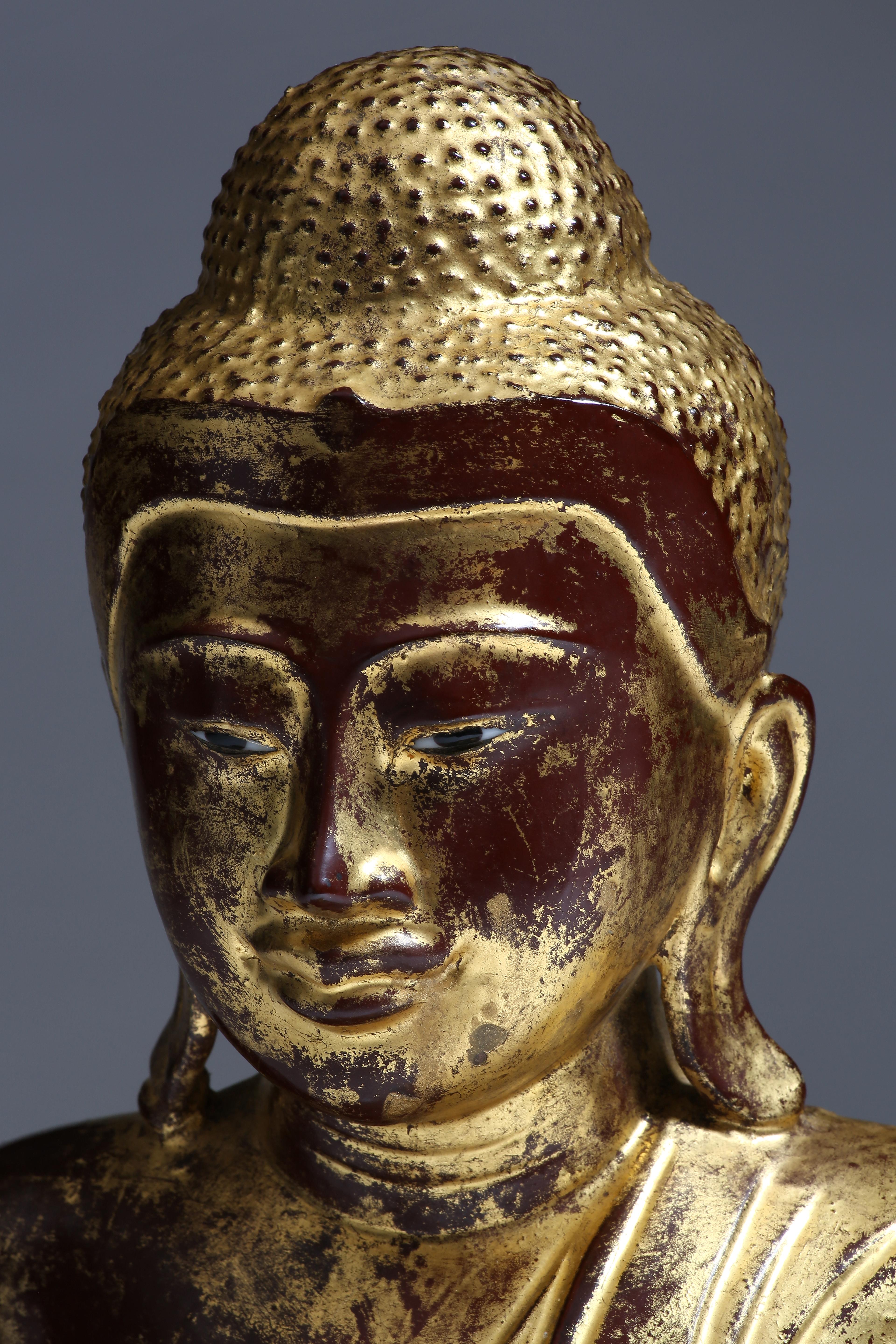 Anitque Burmese Gilt Bronze Seated Buddha, Mandalay, 19th Century In Excellent Condition In 10 Chater Road, HK