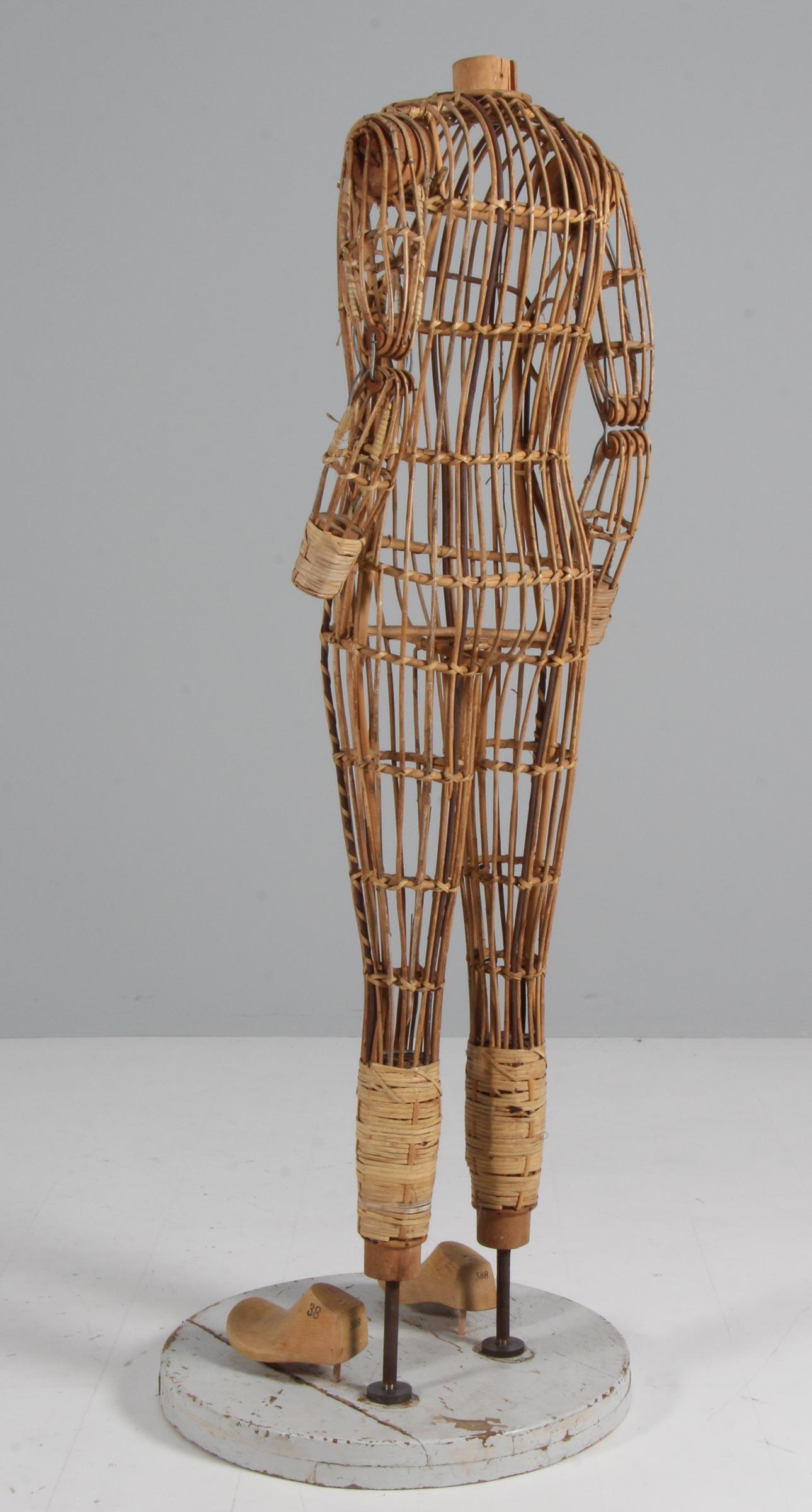 Anitque Mannequin aus Bambus, Schilfrohr, Holz und Stahl im Angebot 1