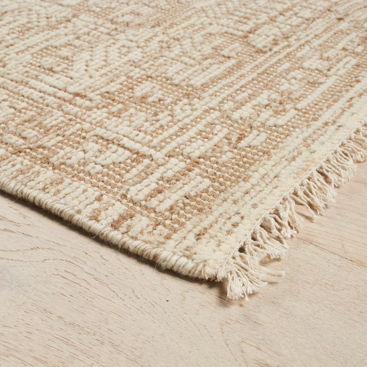 Ankara Handgeknüpfter Teppich aus Wolle in Sand, 10x14' (Moderne) im Angebot