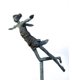 Free -contemporary figurative woman bronze sculpture 