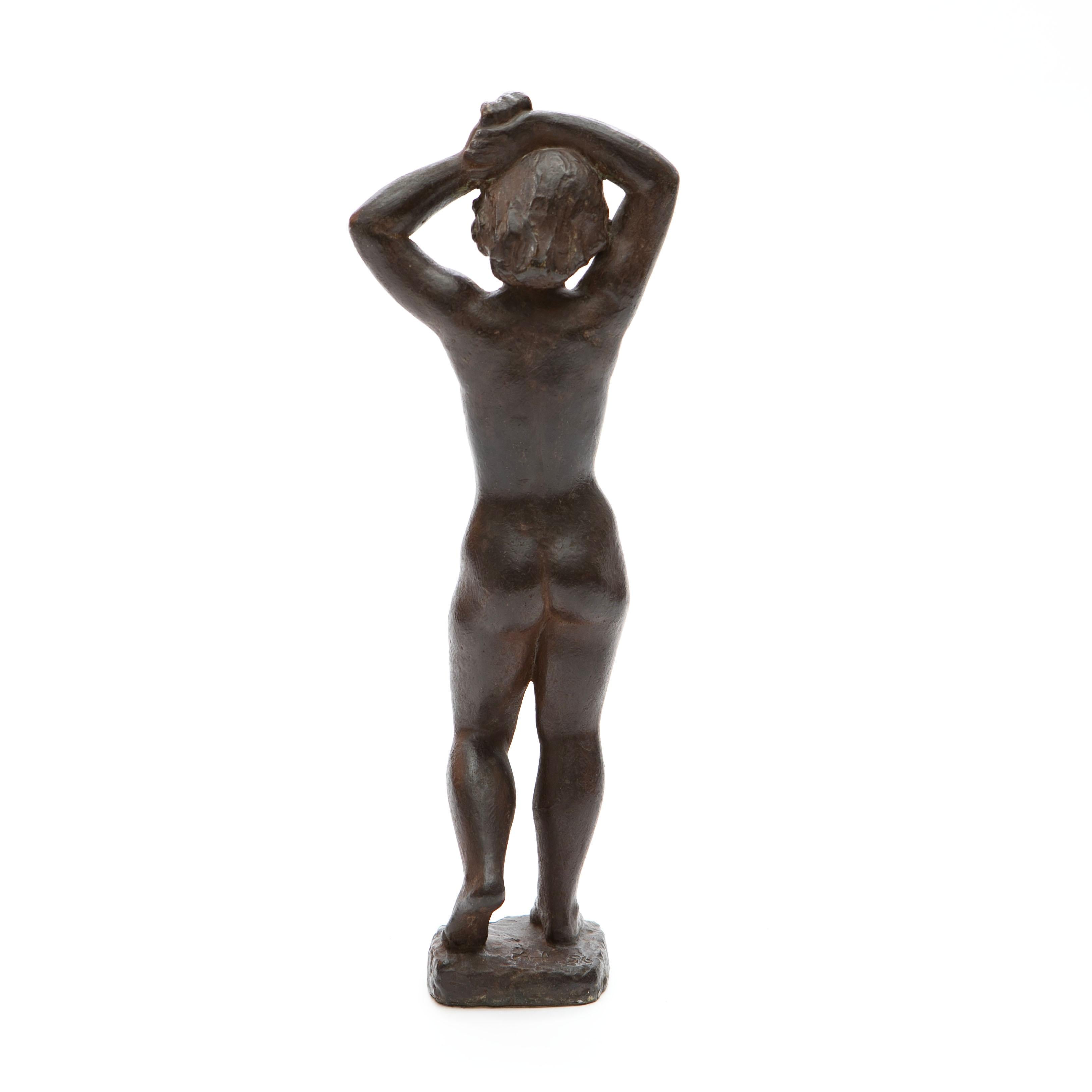 Anker Hoffmann Escultura de bronce patinado de una figura femenina desnuda de pie, 1956 Moderno en venta