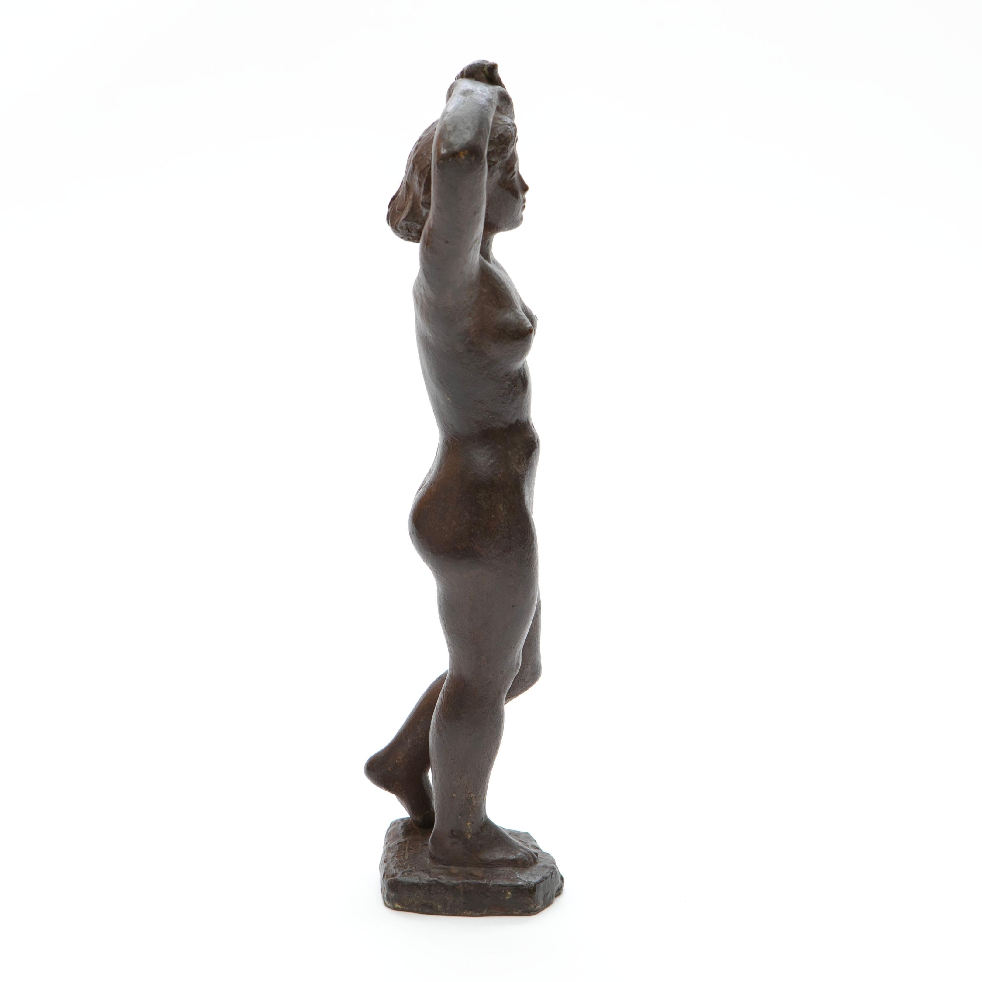 Anker Hoffmann Escultura de bronce patinado de una figura femenina desnuda de pie, 1956 Danés en venta