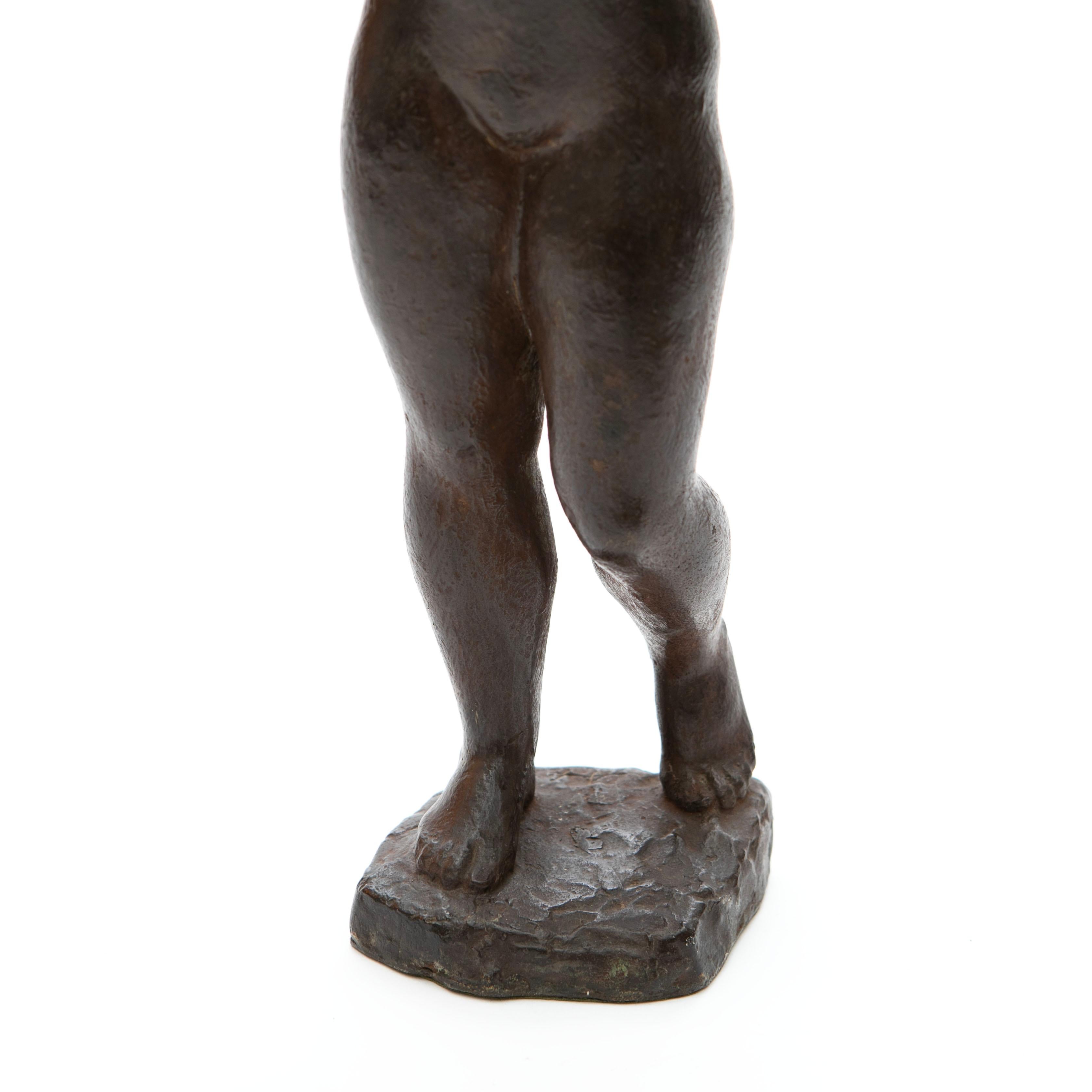 Anker Hoffmann Escultura de bronce patinado de una figura femenina desnuda de pie, 1956 en venta 1