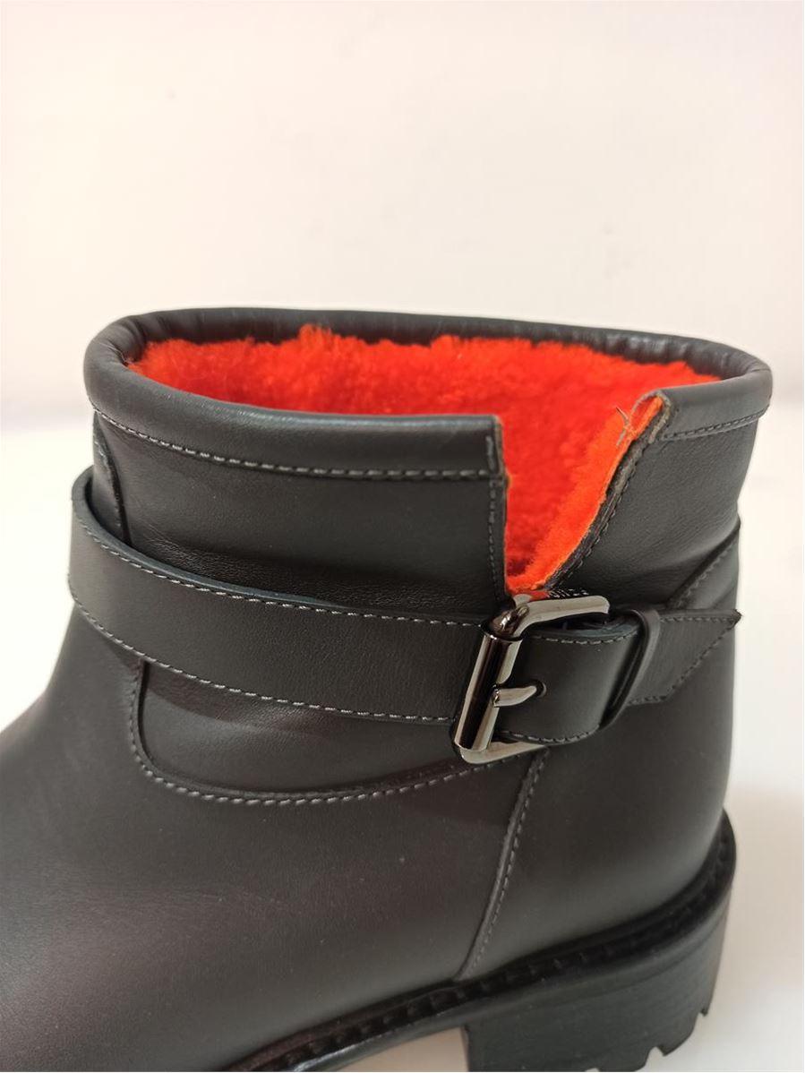 Fendi Ankle boots size 37 1/2 In Excellent Condition In Gazzaniga (BG), IT