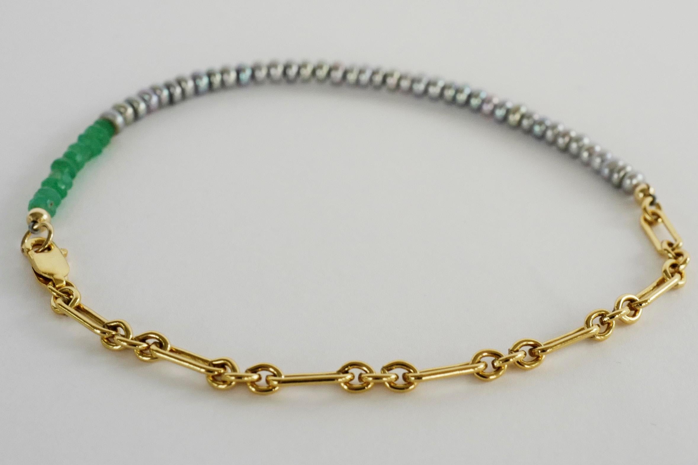 Schwarzes Perlen-Knöchelarmband Chrysopras  Perlenbesetzte, goldgefüllte Kette J Dauphin (Romantik) im Angebot