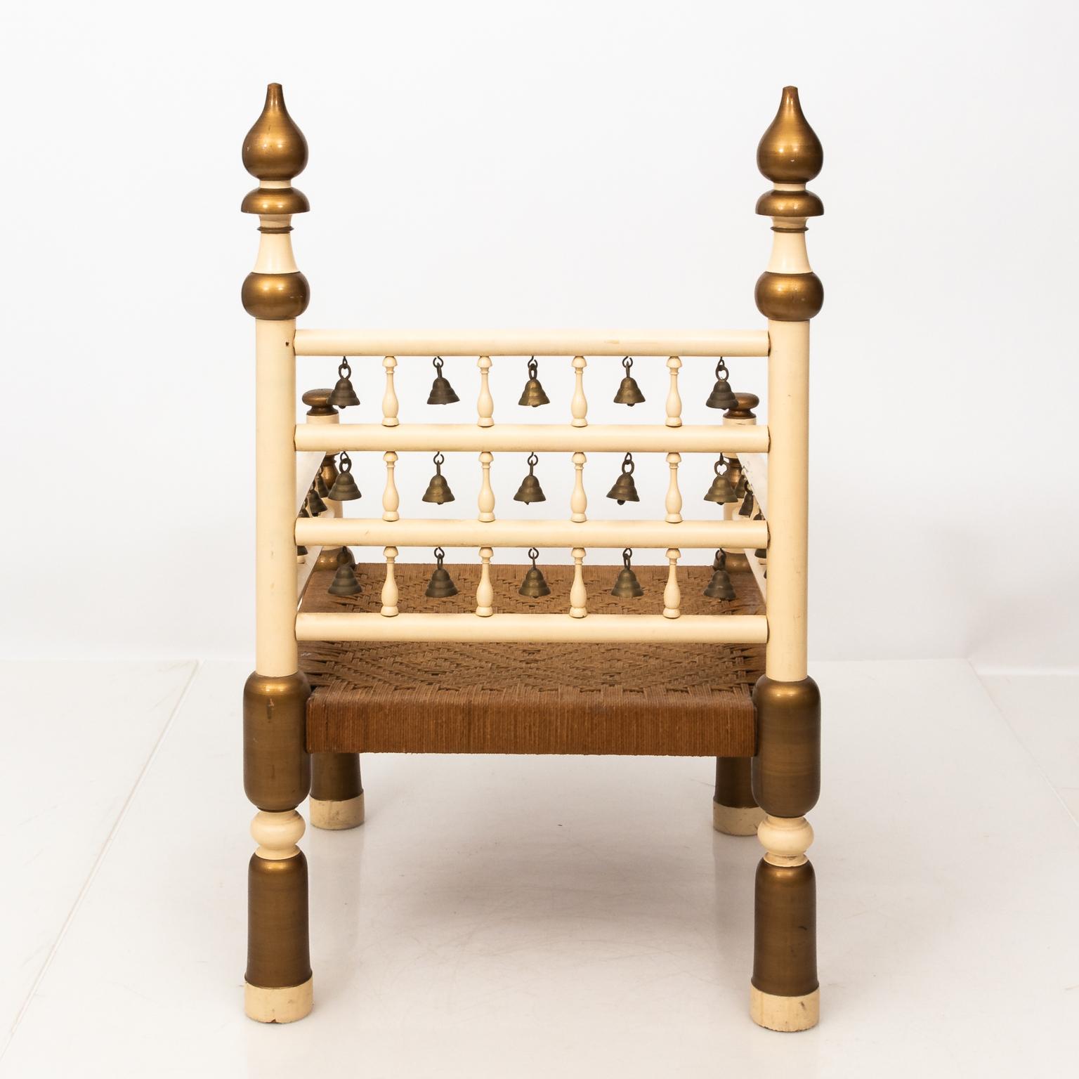 chair with bells