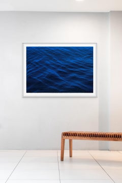 Castello - Paisaje marino abstracto con ondas oceánicas en azul, 35 x 50 pulg.