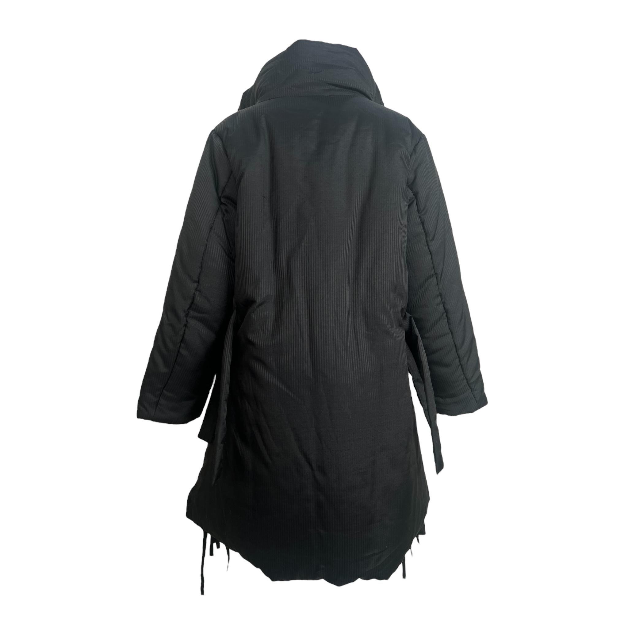 Ann Demeulemeester 1990's Black Cotton Avant Garde Down Jacket in vendita 1