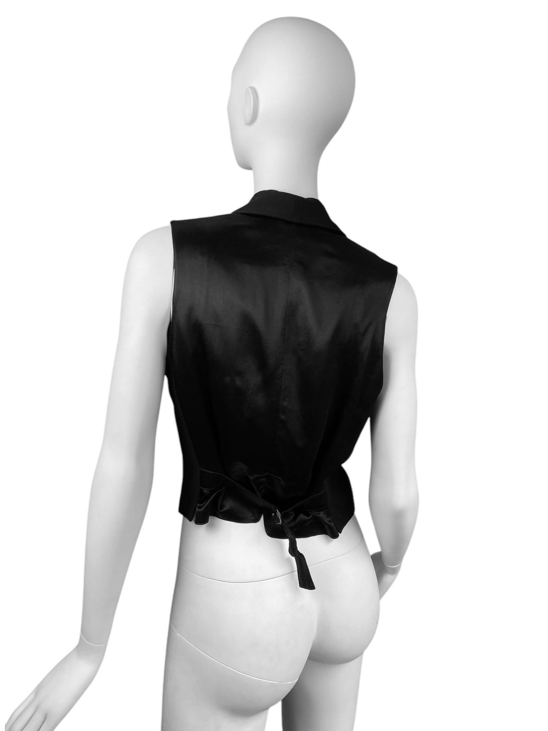 ANN DEMEULEMEESTER 1990s BLACK WOOL TIE CLOSURE WAISTCOAT For Sale 1