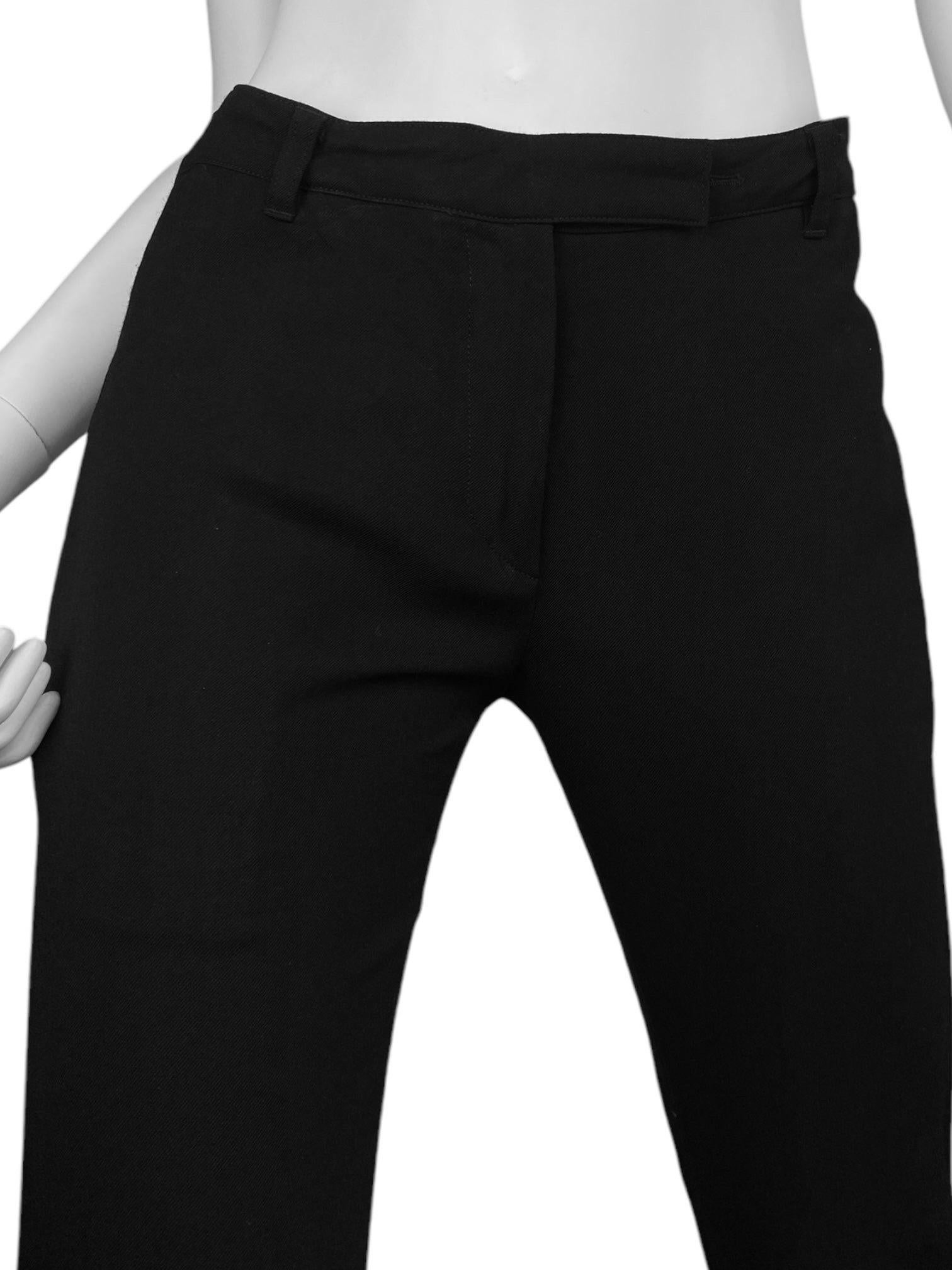 ANN DEMEULEMEESTER 2000s BLACK CAPRI PANTS In Excellent Condition In PARIS, FR