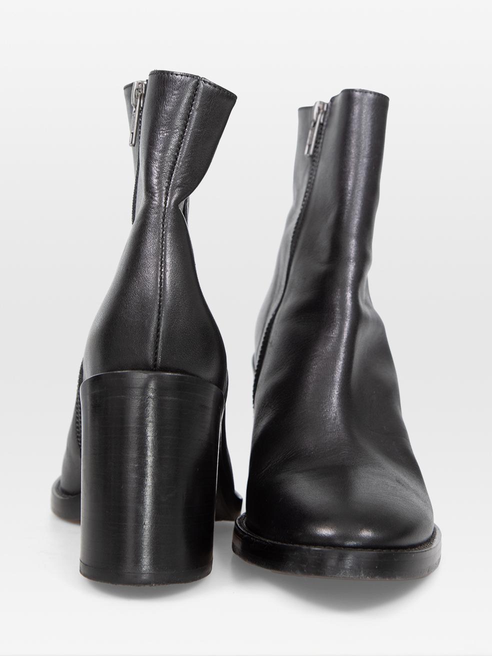 Noir Ann Demeulemeester Bottes en cuir noir Taille IT 38 en vente