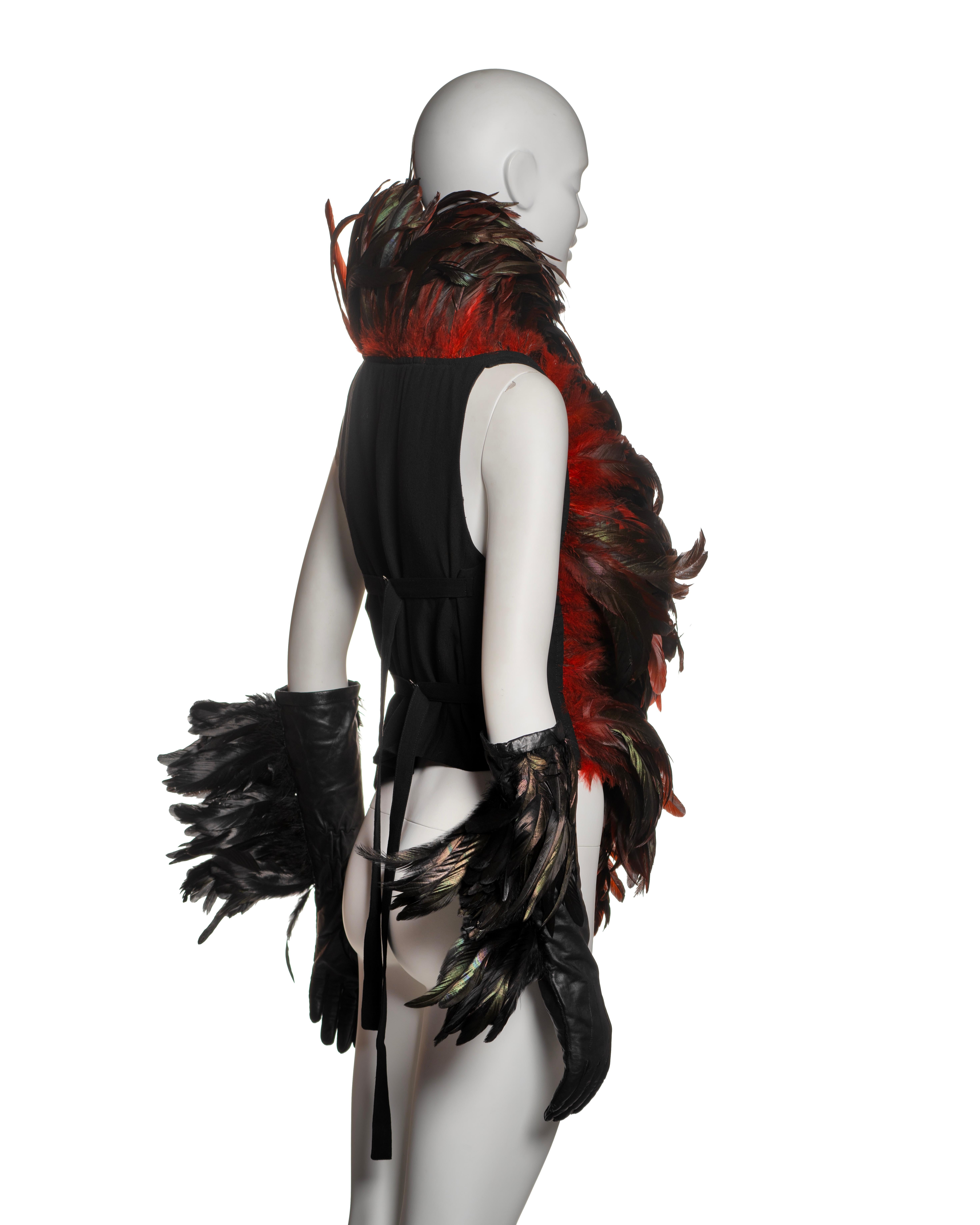 Conjunto de chaleco de plumas negras y guantes de piel Ann Demeulemeester, FW 2010 5