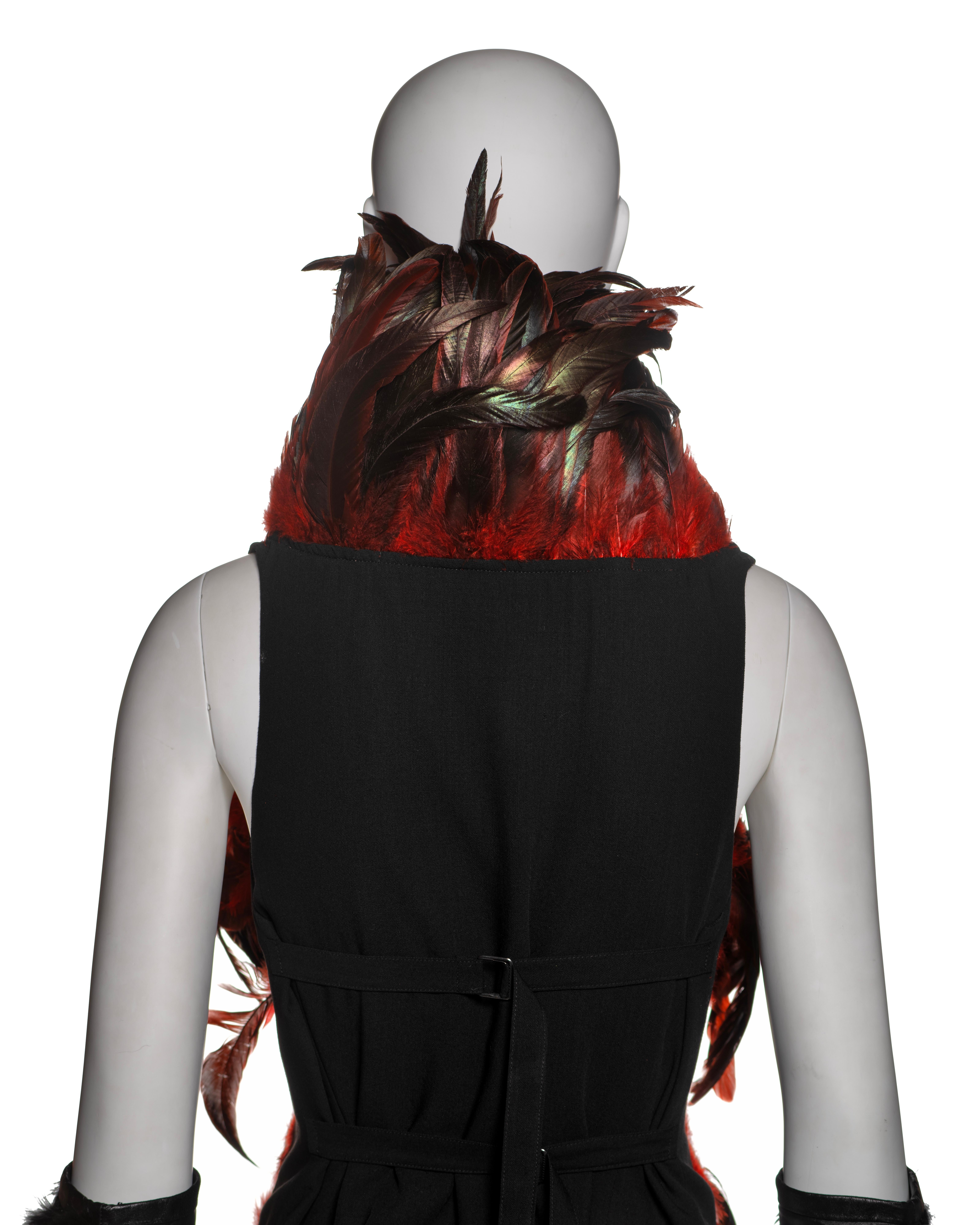 Conjunto de chaleco de plumas negras y guantes de piel Ann Demeulemeester, FW 2010 8