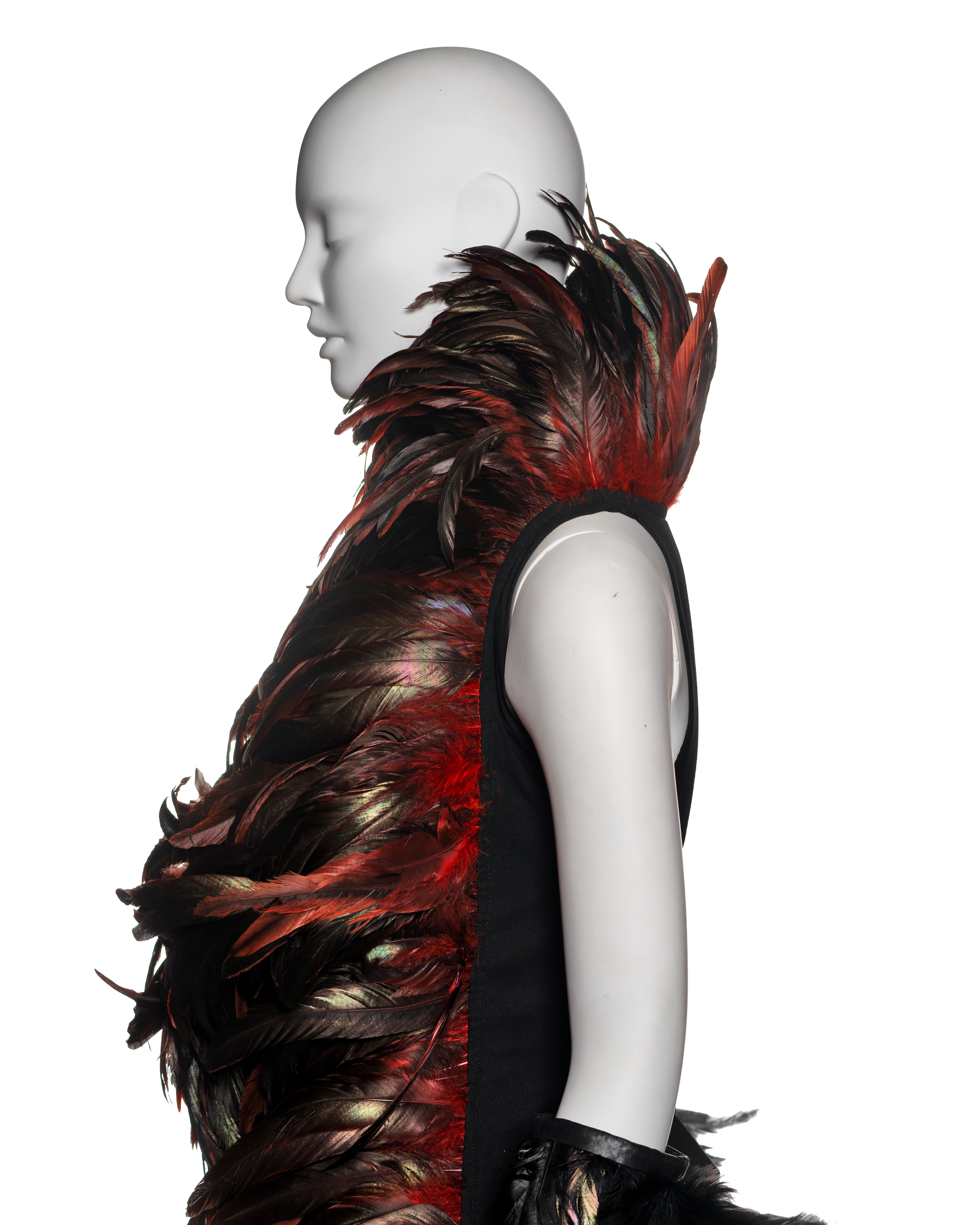Conjunto de chaleco de plumas negras y guantes de piel Ann Demeulemeester, FW 2010 12