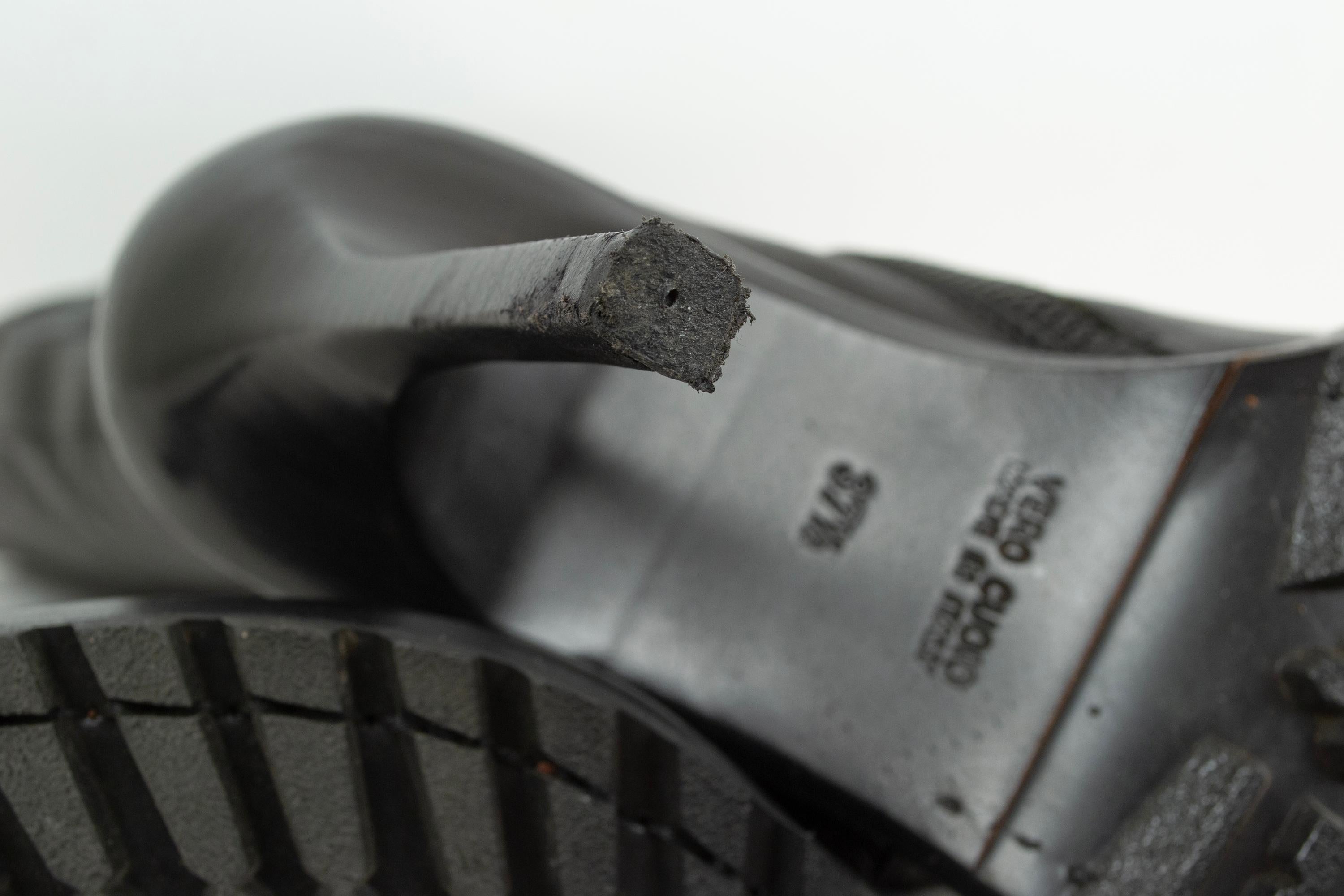 Ann Demeulemeester Bottes à talon aiguille lacé noir avec plateforme à crampons - 37 ½, 2015. en vente 4