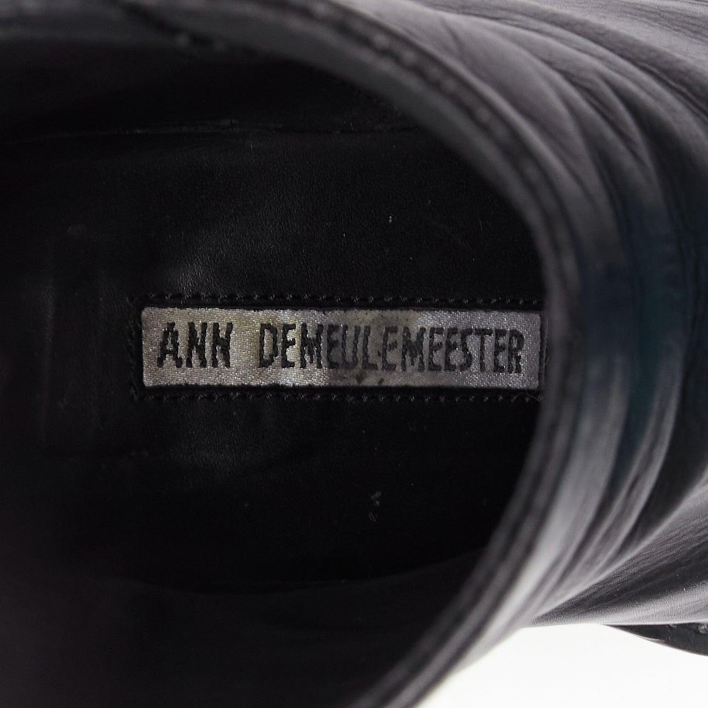 Ann Demeulemeester bottines en cuir noir à bout rond et à talon cubain en bois EU36 en vente 5