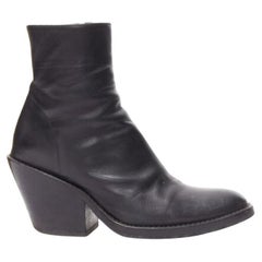 ANN DEMEULEMEESTER Schwarzer Lederstiefeletten mit rundem Zehenbereich aus Cuban-Holz mit Holzabsatz EU36