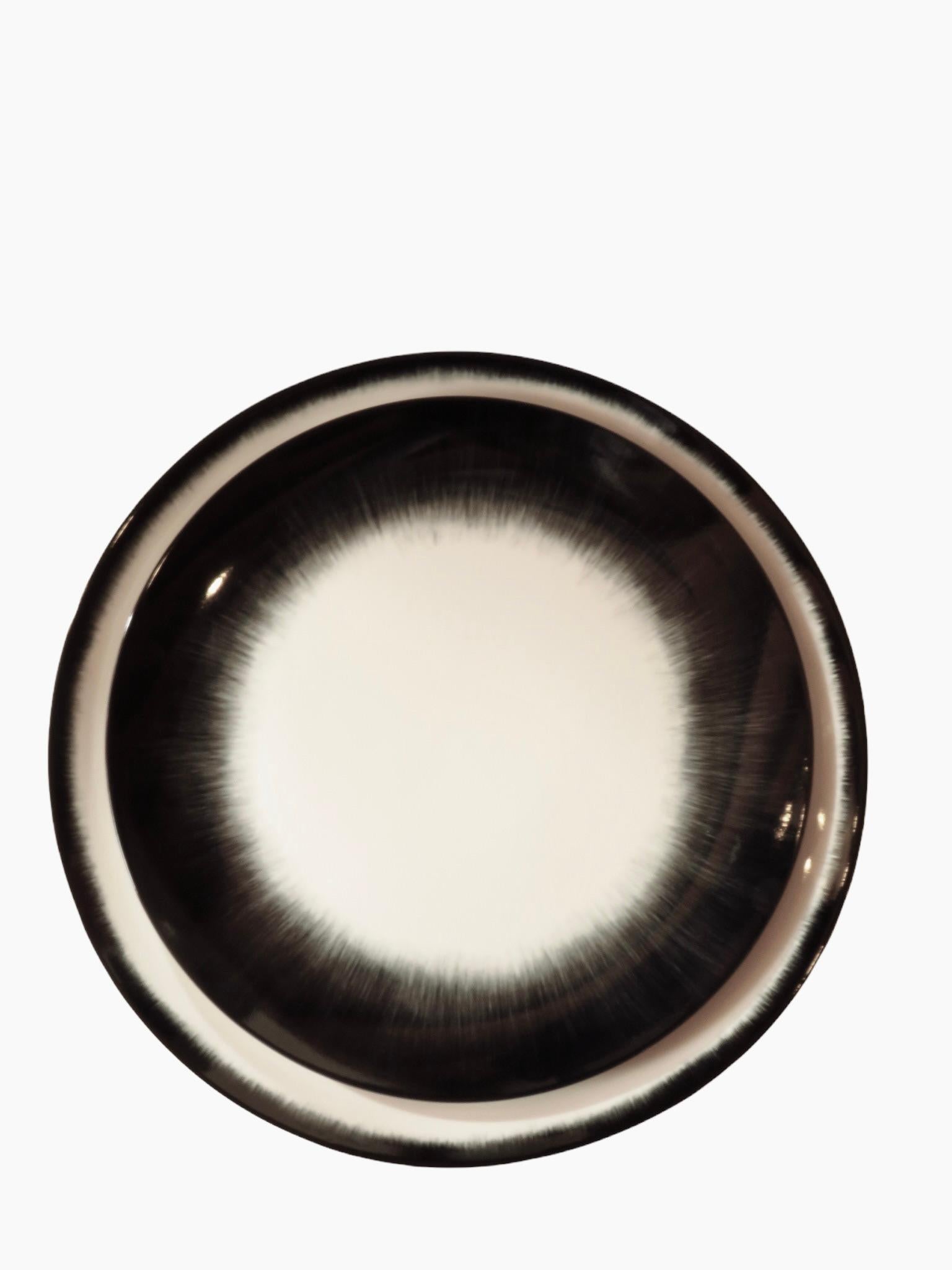 Ann Demeulemeester für Serax 24 cm Teller (Set aus zwei Tafeln) (Grau) im Angebot