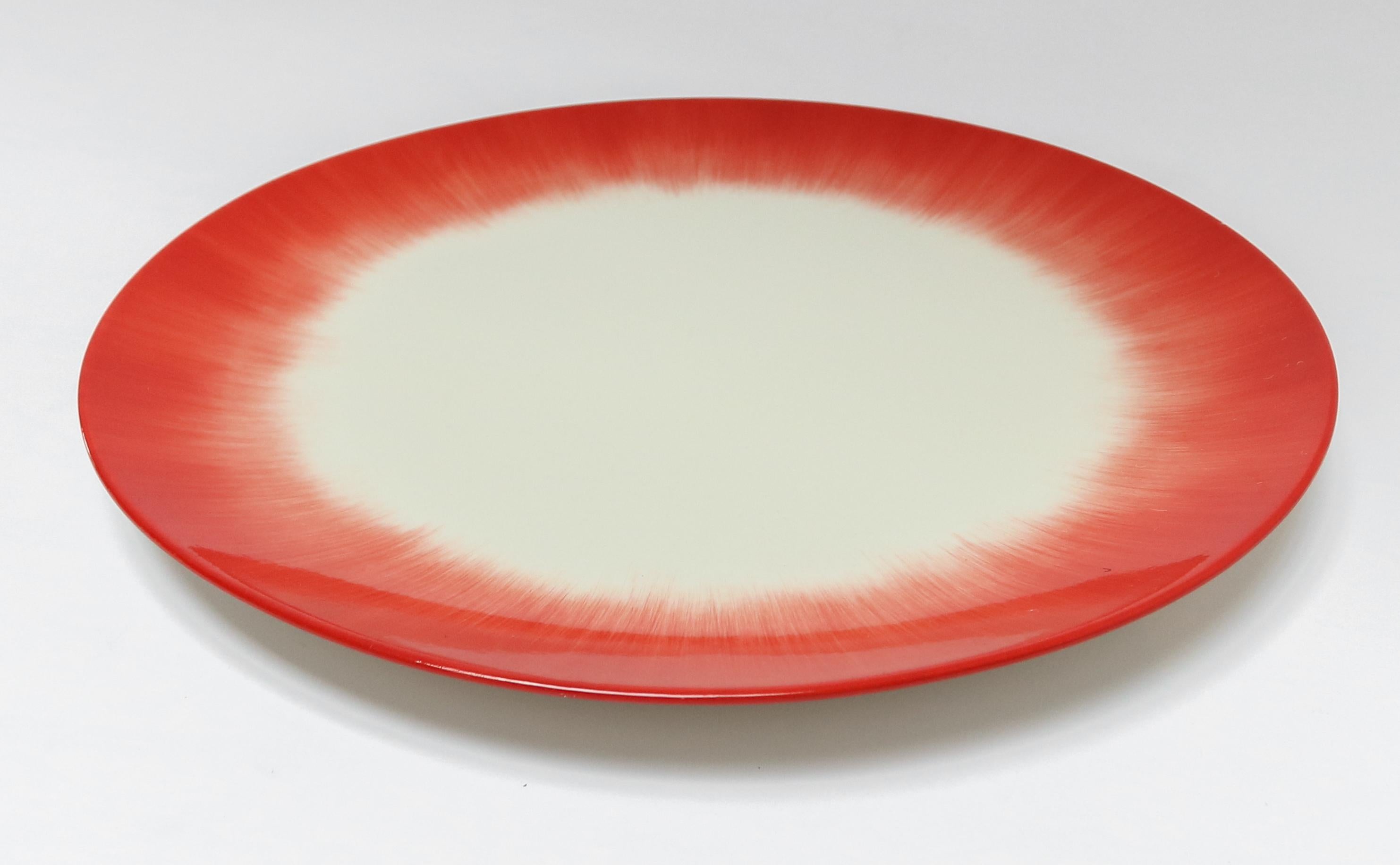 Porcelain Ann Demeulemeester for Serax Dé Dinner Plate / Charger in Off White / Red