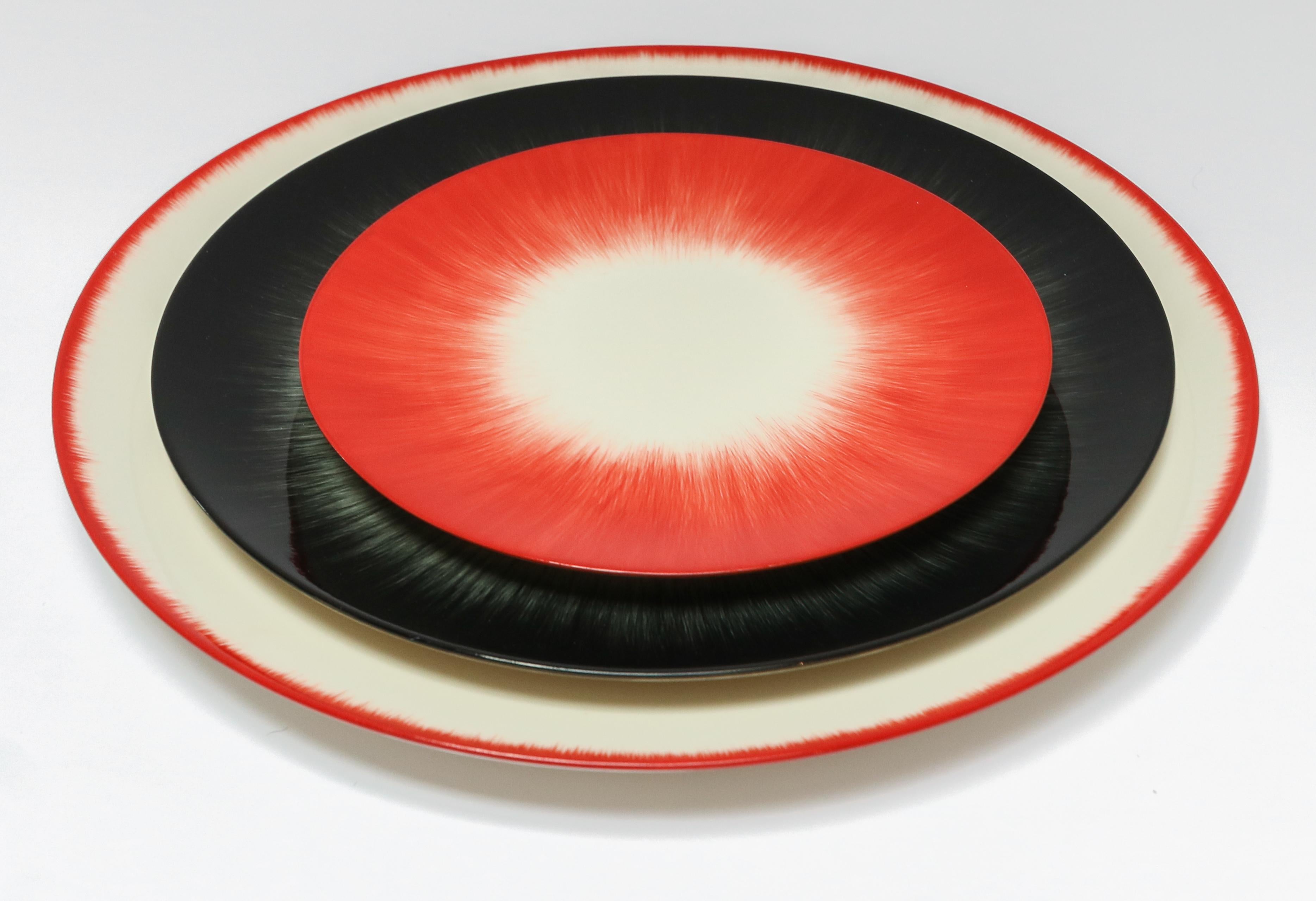 Contemporary Ann Demeulemeester for Serax Dé Dinner Plate / Charger in off White / Red Rim For Sale