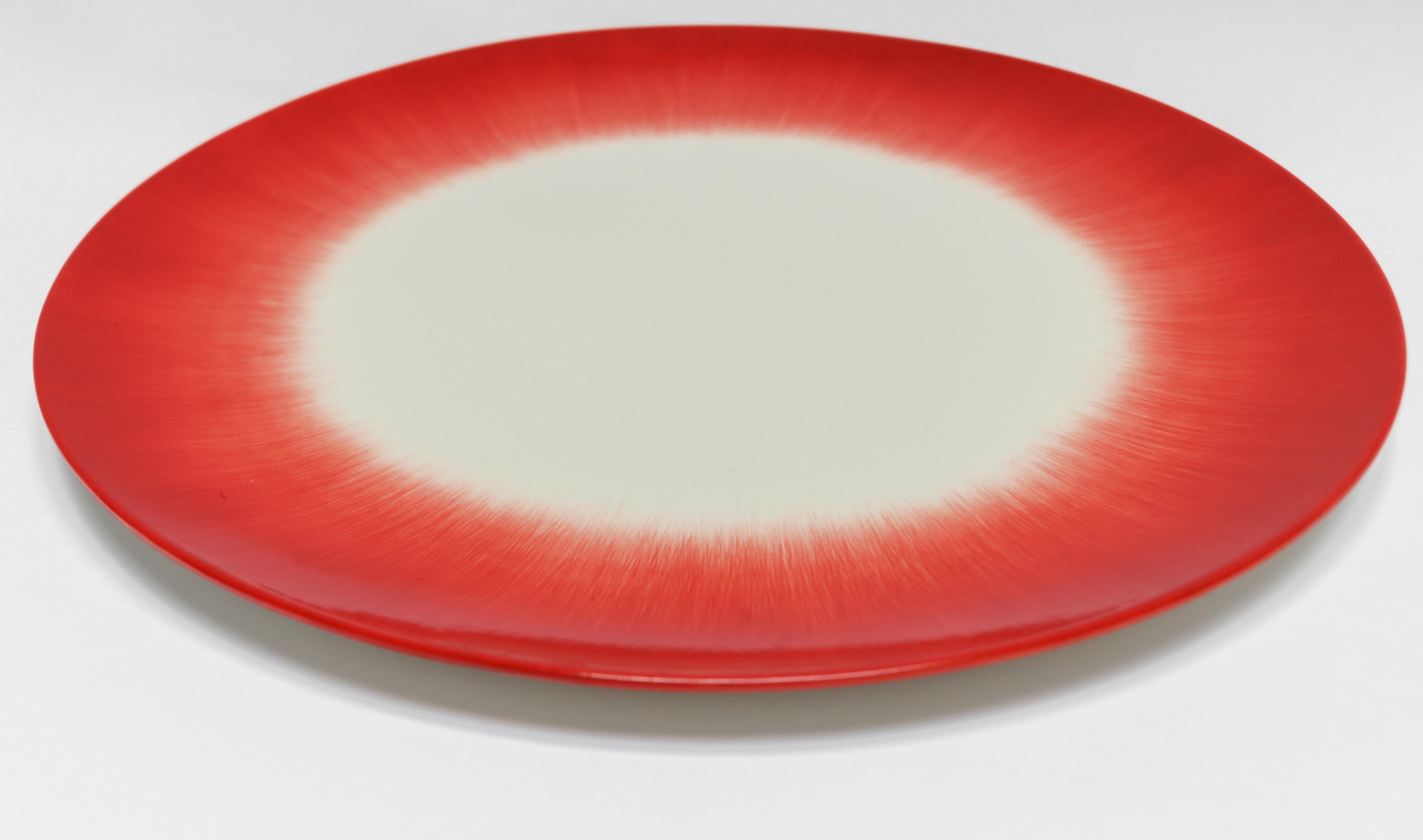 Belgian Ann Demeulemeester for Serax Dé Dinner Plate in off White / Red