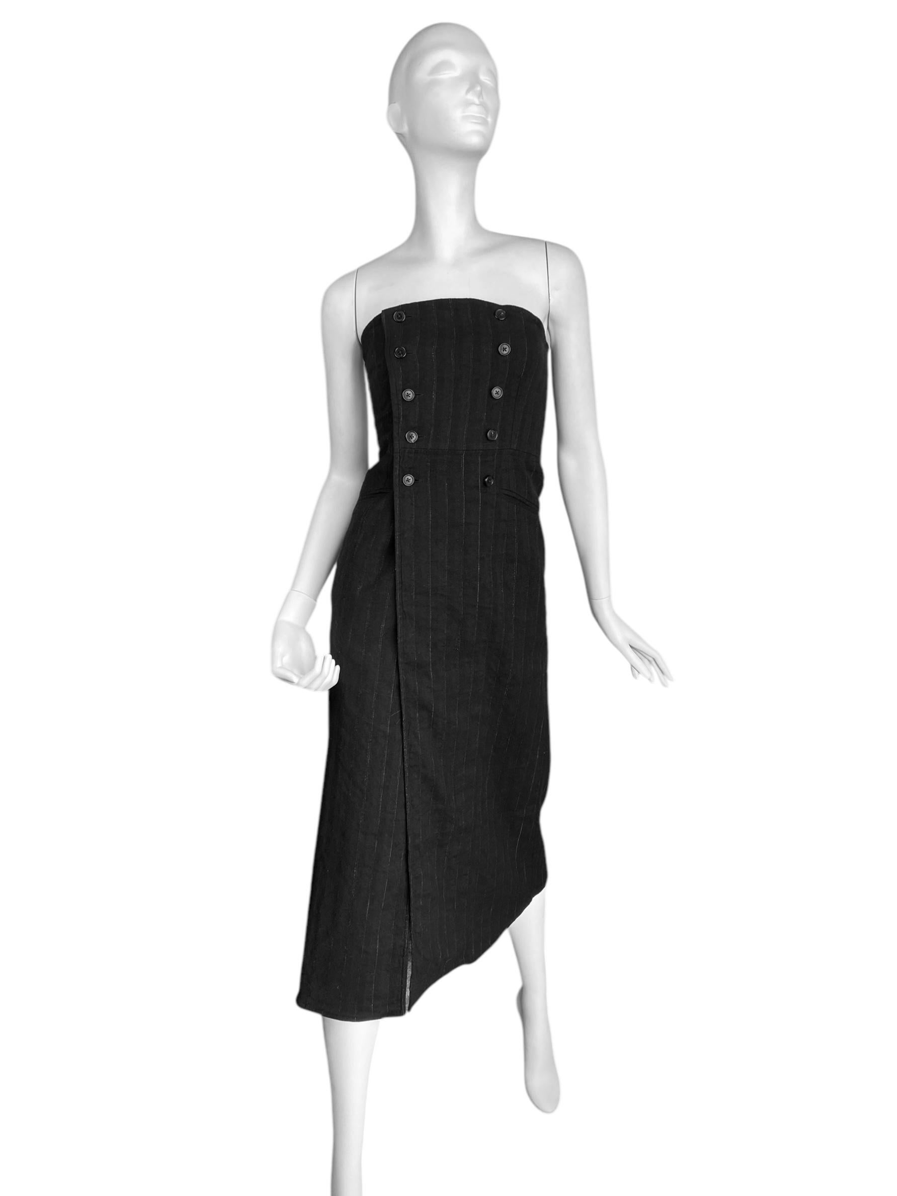 BRAND : ANN DEMEULEMEESTER

DESIGNER : SÉBASTIEN MEUNIER

YEAR/DECADE : FALL/WINTER 2018

SIZE : 36 FITS S

MADE IN : MACEDONIA

COMPOSITION : 55% LINEN/32% FLEECE WOOL/10% NYLON/2% SPANDEX/1% POLYESTER ; LINING 51% COTTON/49% RAYON

CONDITION :