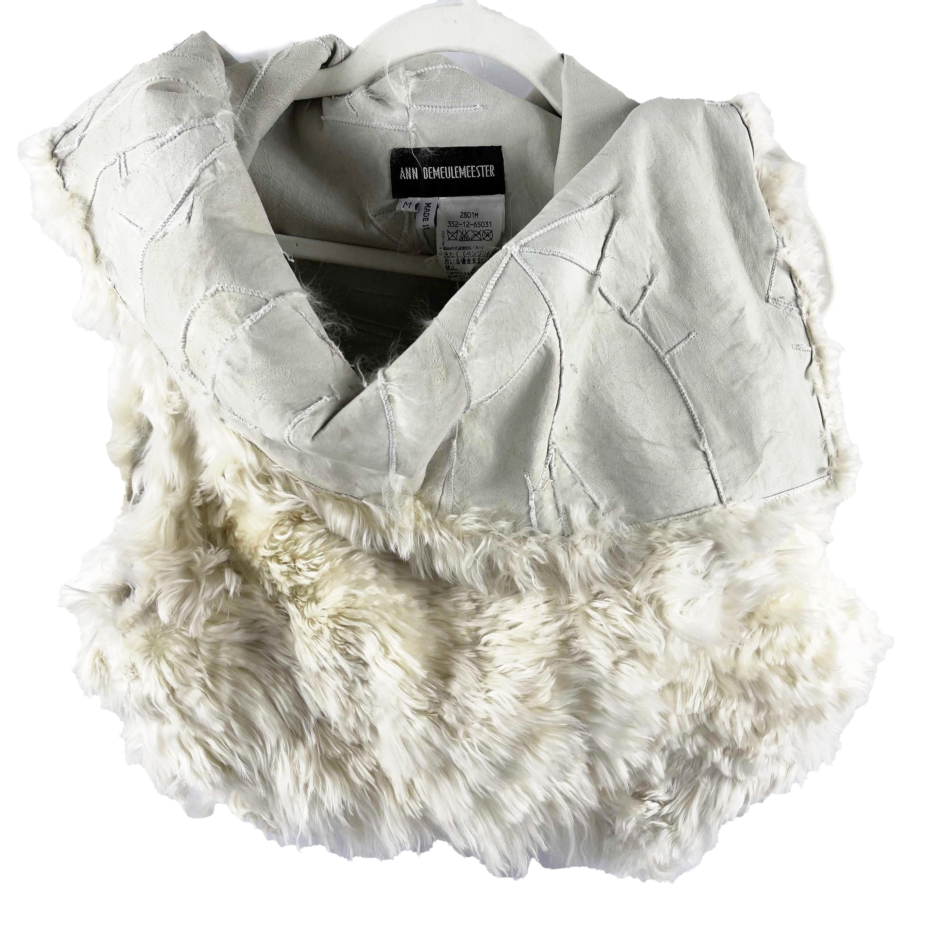 Ann Demeulemeester- Llama Shearling Fur Vest Jacket Ivory Size M In Excellent Condition In Sanford, FL