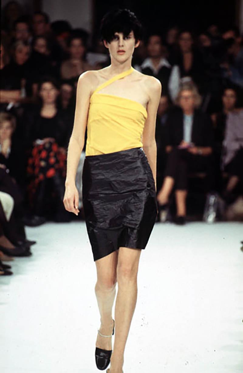Ann Demeulemeester S/S 1996 Schwarzer Polyethylen-Blazer - Seltenes Runway-Stück im Angebot 5