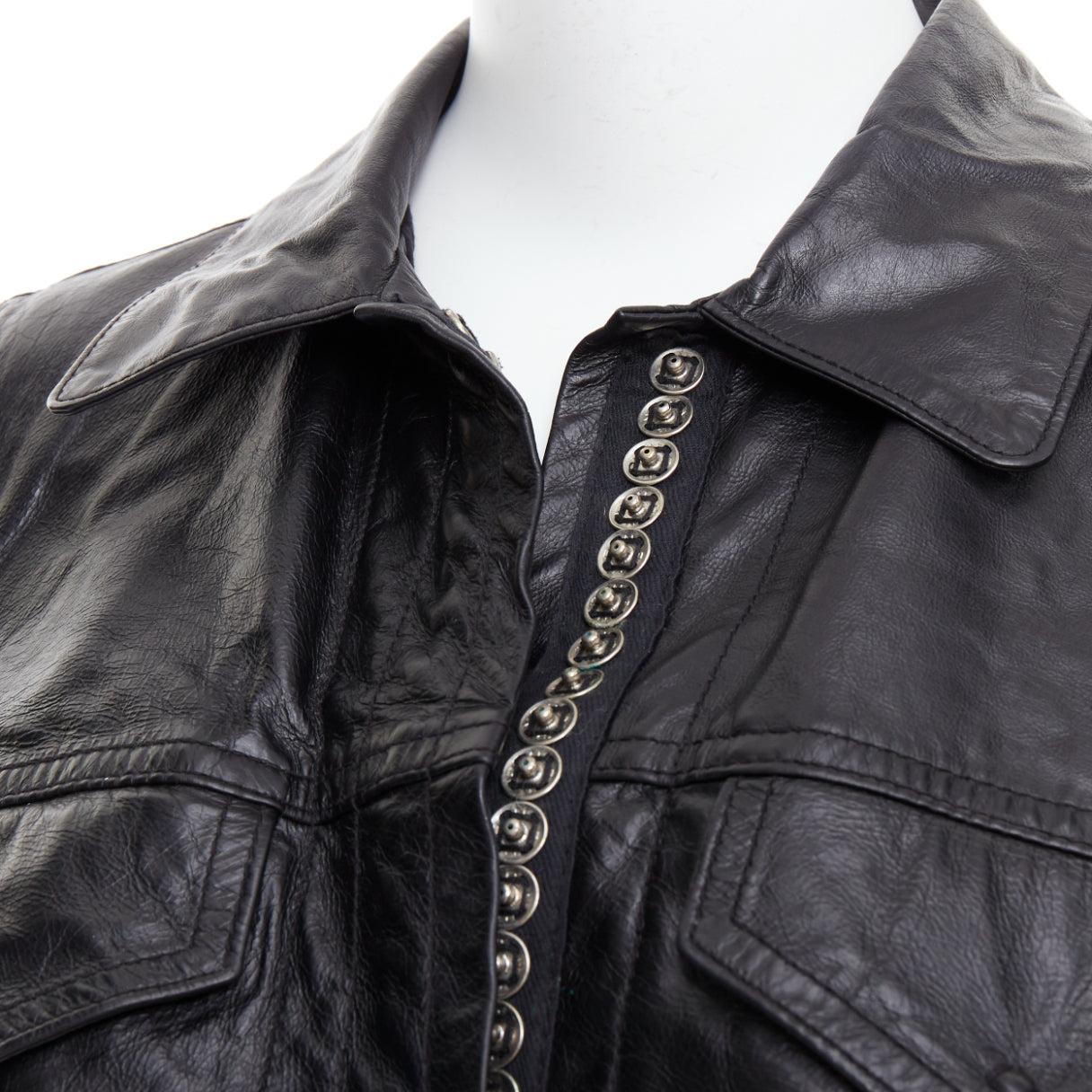 ANN DEMEULEMEESTER Vintage cow leather snap button cropped jacket FR36 S
Reference: TGAS/E00463
Brand: Ann Demeulemeester
Designer: Ann Demeulemeester
Material: Leather
Color: Black, Silver
Pattern: Solid
Closure: Button
Lining: Black Fabric
Extra