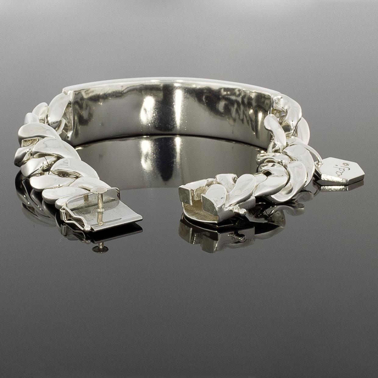 Cabochon Ann Dexter Jones Sterling Silver Agate ID Style Curb Link Bracelet For Sale