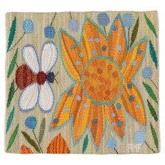 Ann-Mari Forsberg handwoven tapestry "Gul blomma med bi"