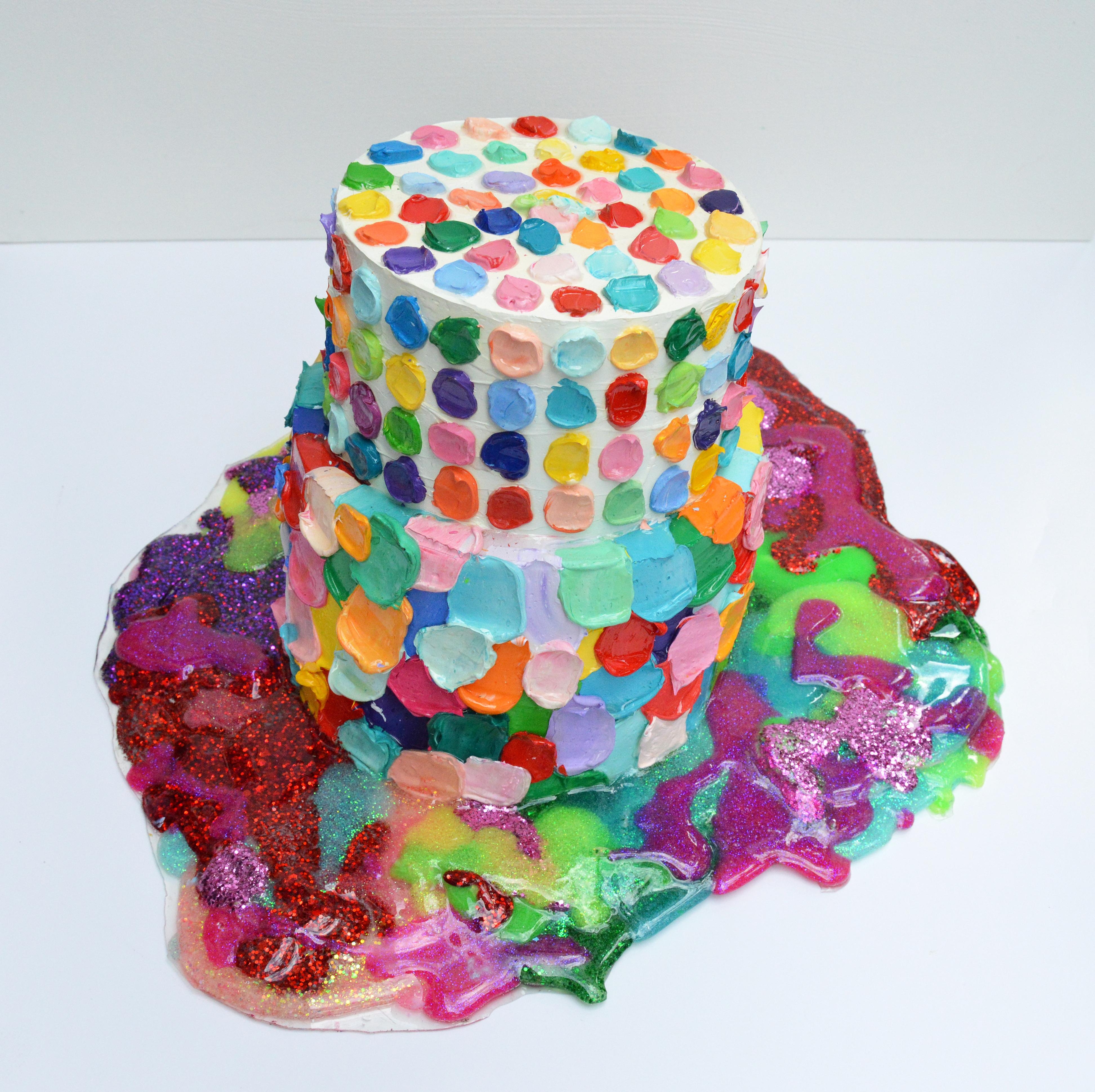 Puddle of Yum, Original Pop-Art-Skulptur
Diese gemeinsame Kuchenskulptur wurde von Ann-Marie Coolick und der Künstlerin Betsy Enzensberger aus Palm Springs geschaffen. Diese köstliche Kuchenskulptur ist 7,5