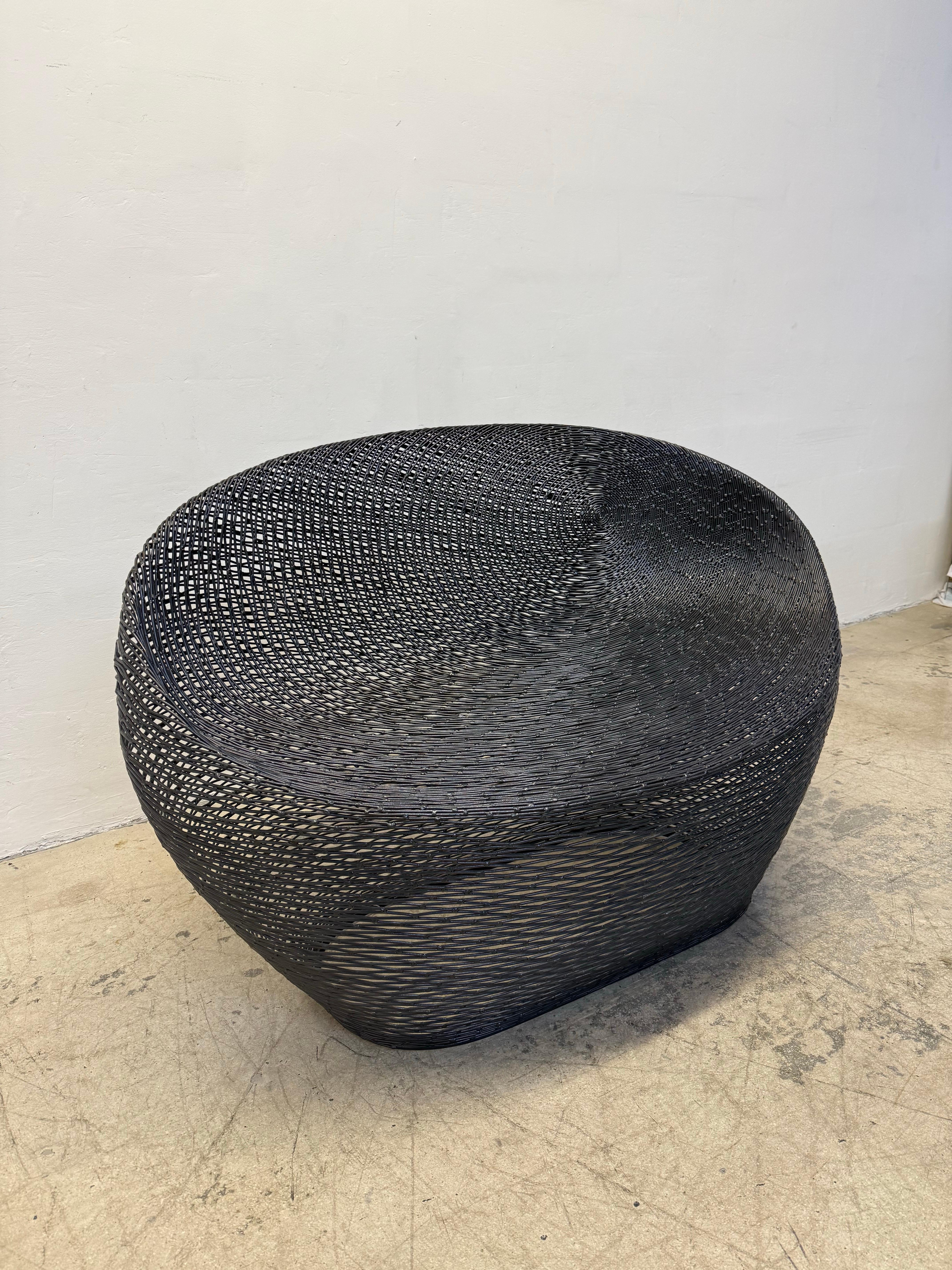 Organique Banc en fer galvanisé soudé à deux places Ann Pamintuan Cocoon, années 2000 en vente