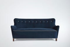 Sofa Modern Curved Tight Back and Seat de Martin and Brockett