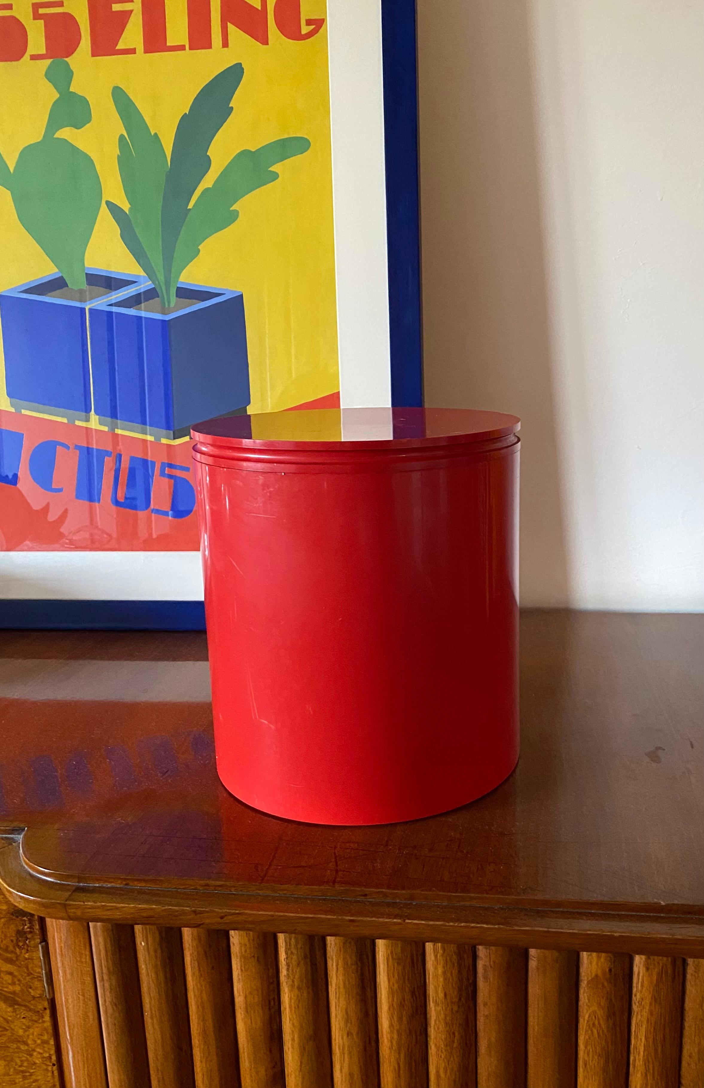 Space Age Anna Castelli Ferrari, Red biscuit jar / paper basket mod. 7305, Kartell, 1970  For Sale