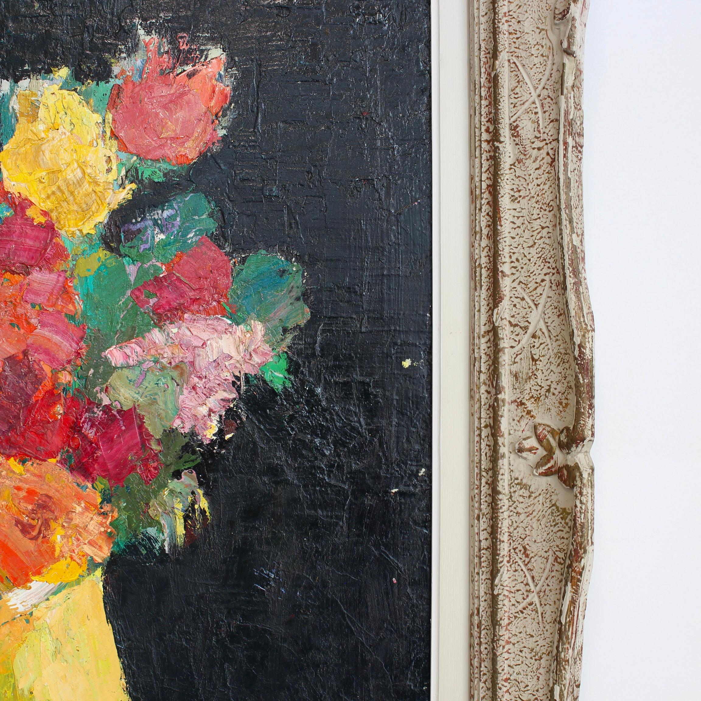 Bouquet in Yellow Vase For Sale 2
