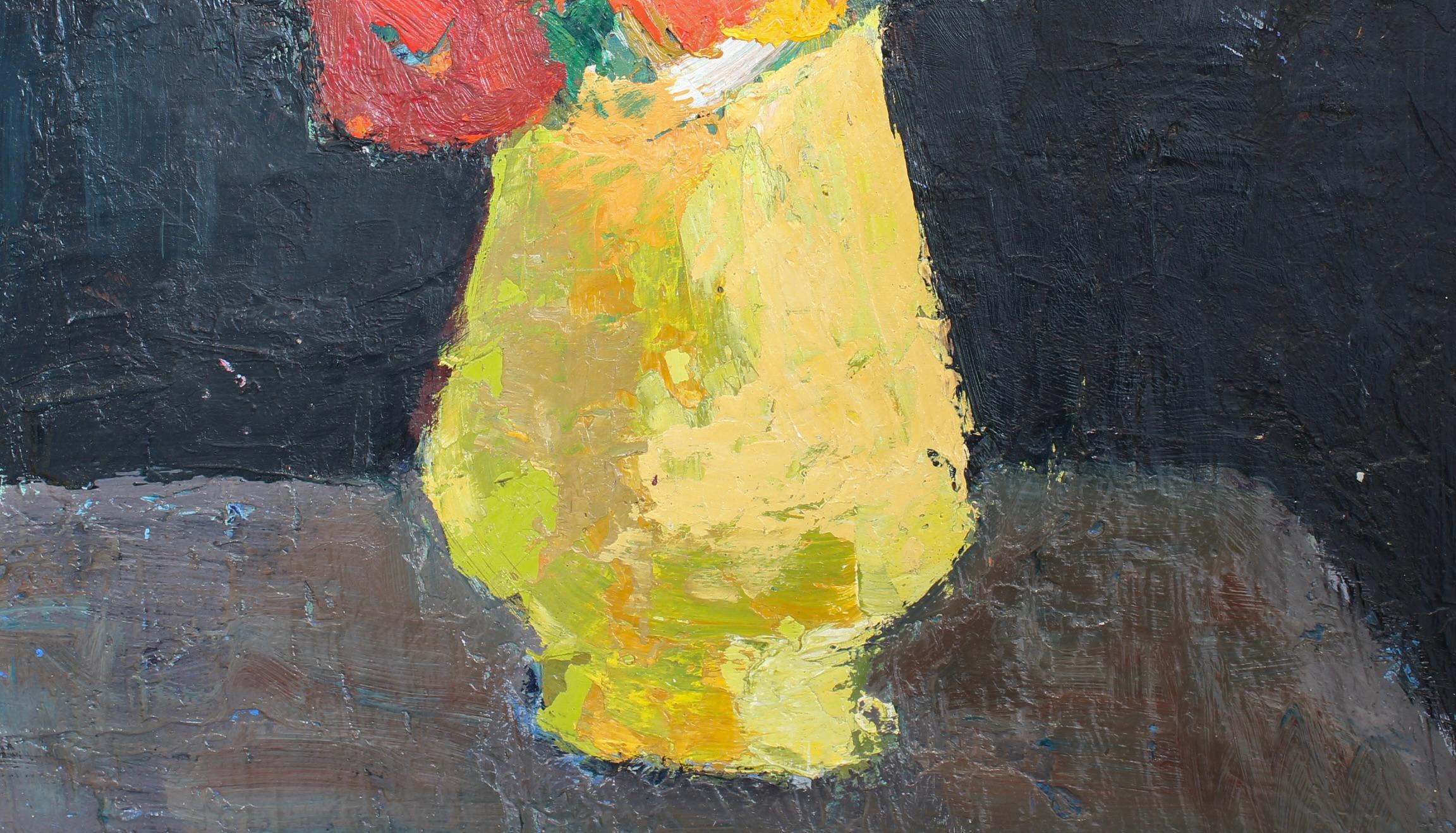 Bouquet in Yellow Vase For Sale 4
