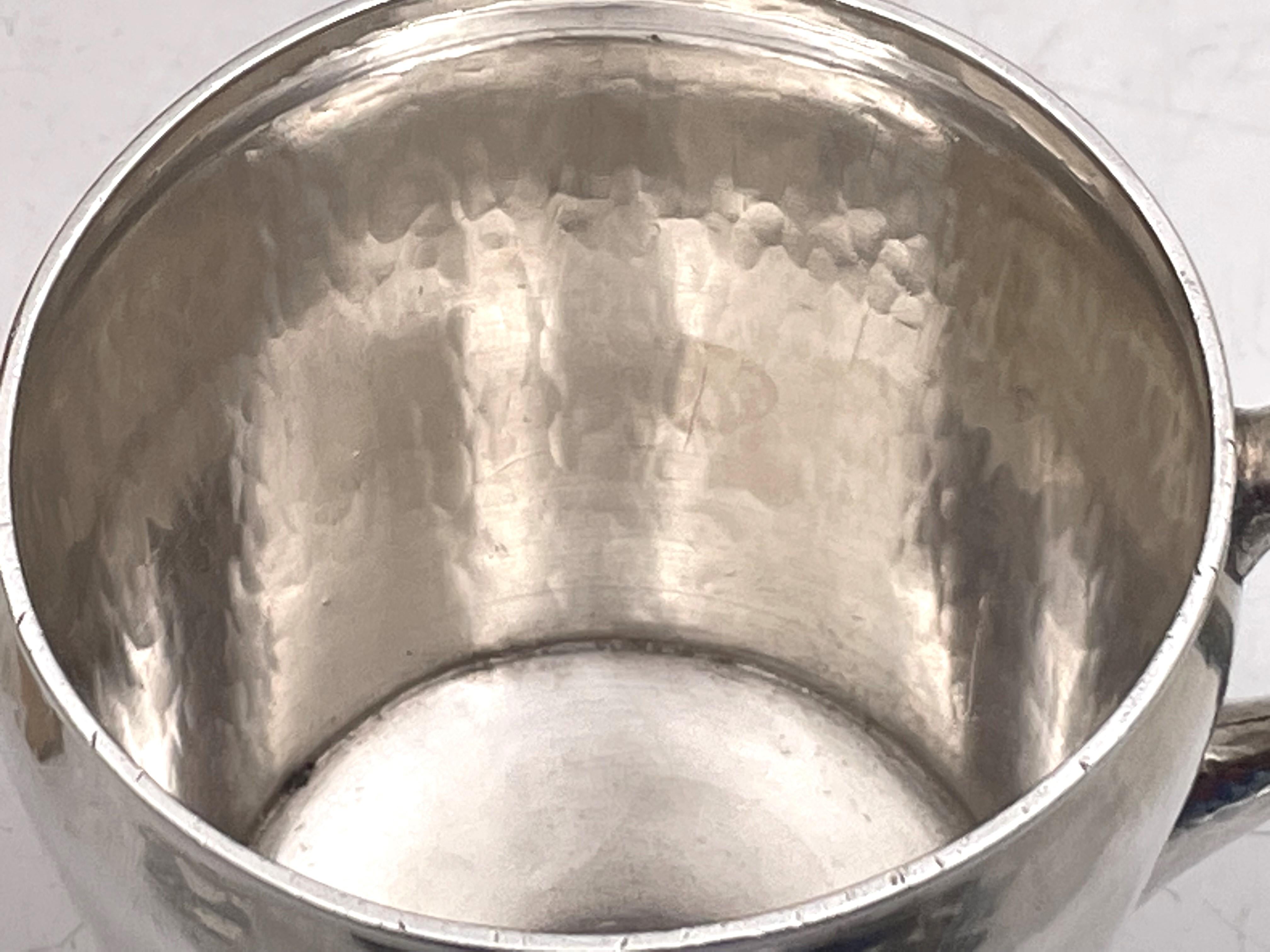 Anna Eicher Woman Sterling Silver Hammered Mug in Arts & Crafts Style In Good Condition For Sale In New York, NY
