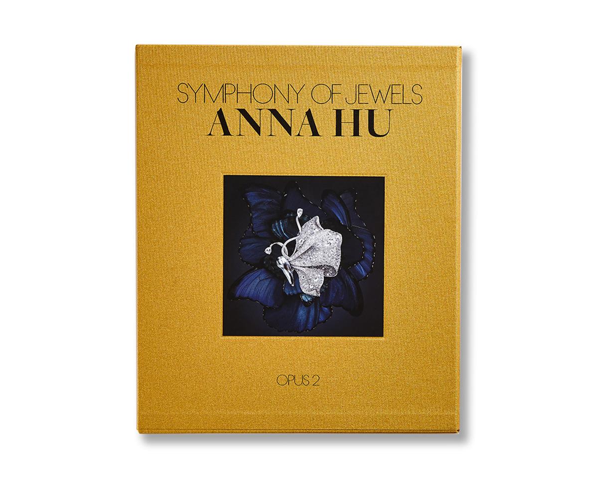 Anna Hu: Symphony of Jewels
Opus II
By: Janet Zapata with Sarah Davis
Foreword by François Curiel

Anna Hu is a focused and single-minded artist, reaching new heights in haute jewelry design. Approaching her art with a distinctly East-meets-West