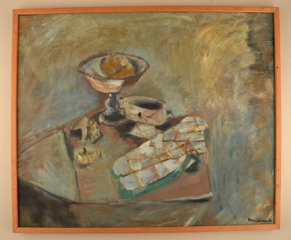 Anna Jansson, listed Swedish artist. Oil on canvas. 
Modernist still life. Dated 1981.
The canvas measures: 70 x 57 cm.
The frame measures: 1.5 cm.
In excellent condition.
Signed and dated.