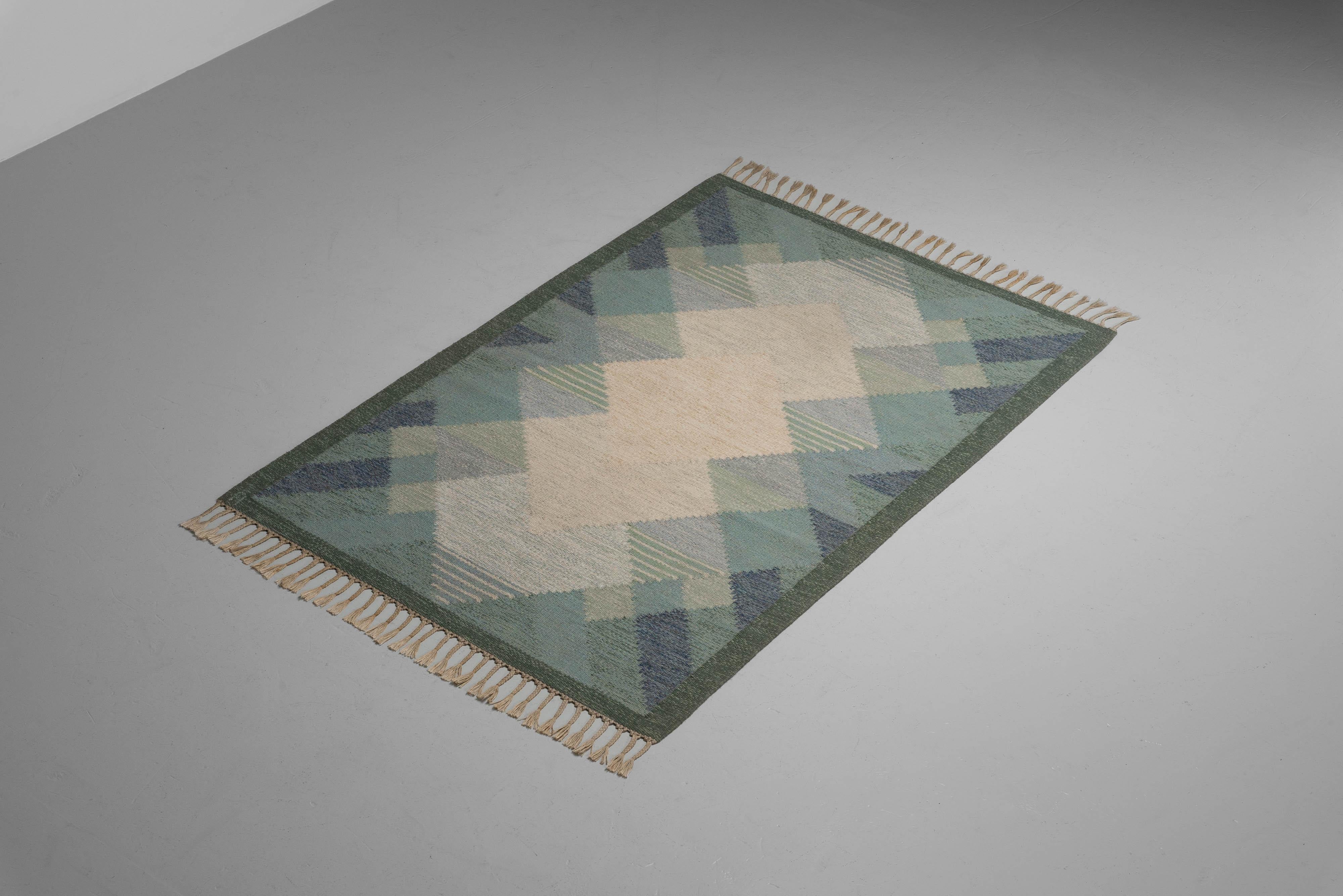 Anna Johanna Ångström Rölakan Carpet Aniara Sweden 1960 In Good Condition For Sale In Roosendaal, Noord Brabant