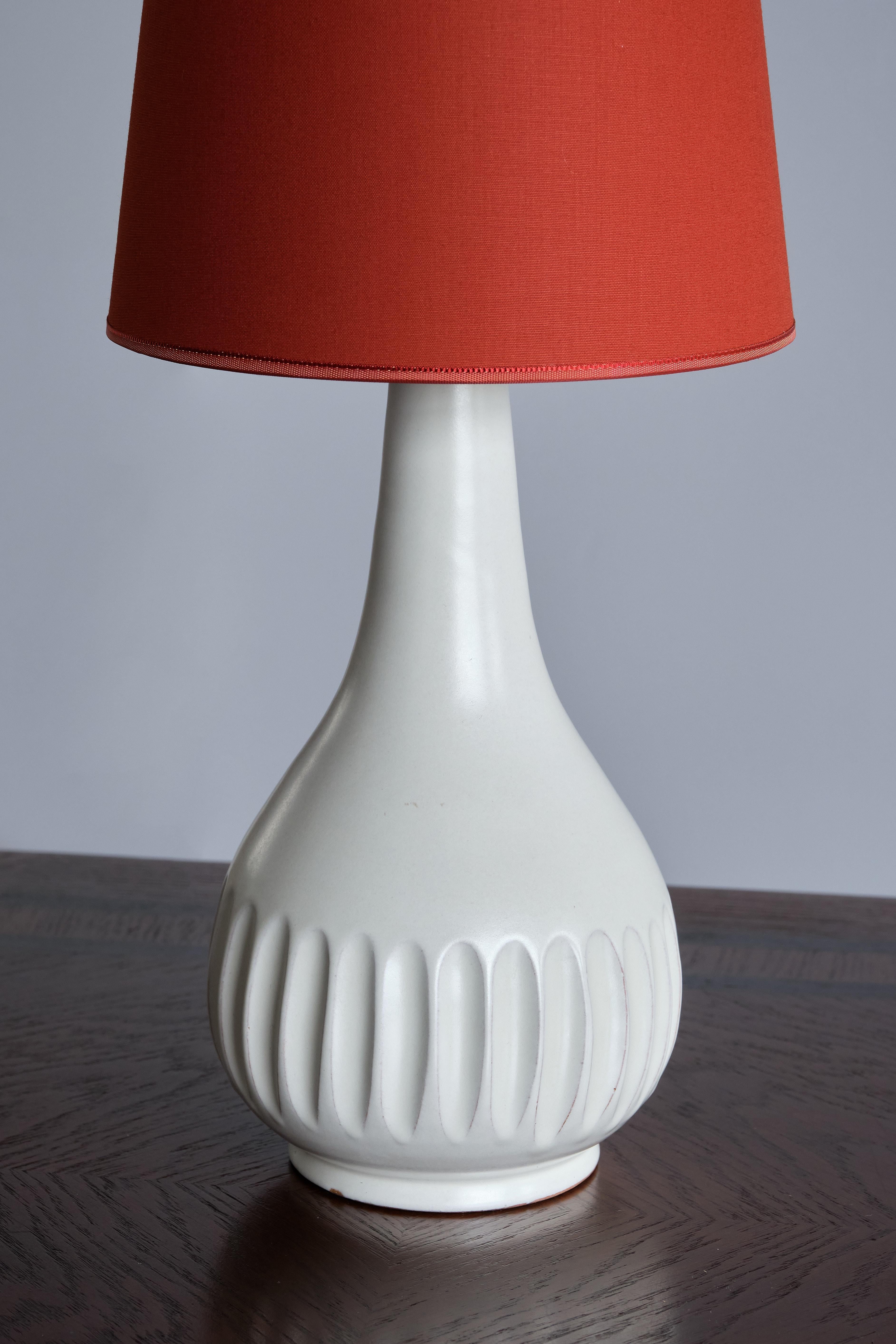 Fabric Anna-Lisa Thomson Ceramic Table Lamp, Upsala-Ekeby, Swedish Modern, 1940s For Sale