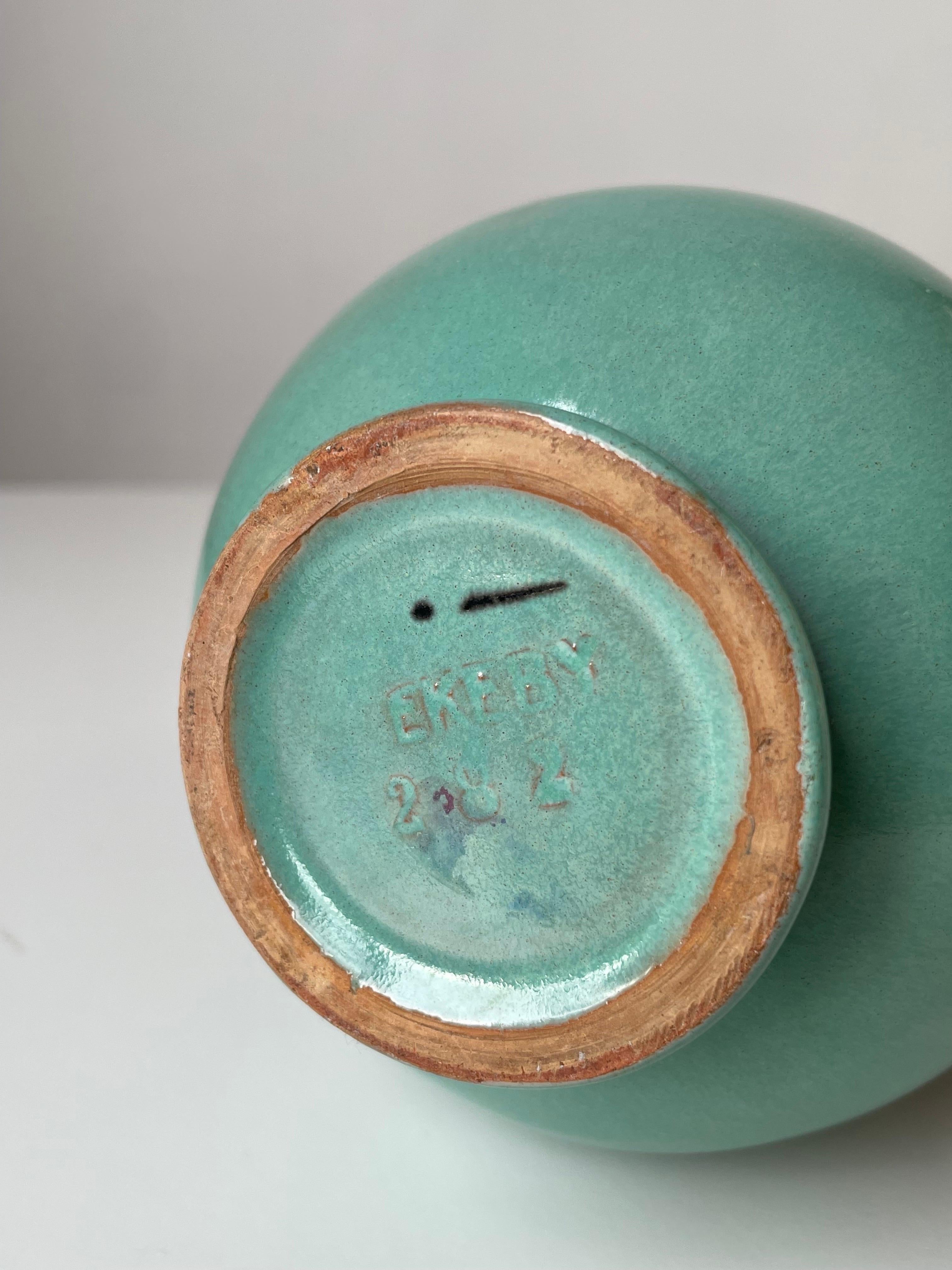Anna-Lisa Thomson 1940s Green Ceramic Vase, Upsala Ekeby, Sweden For Sale 7