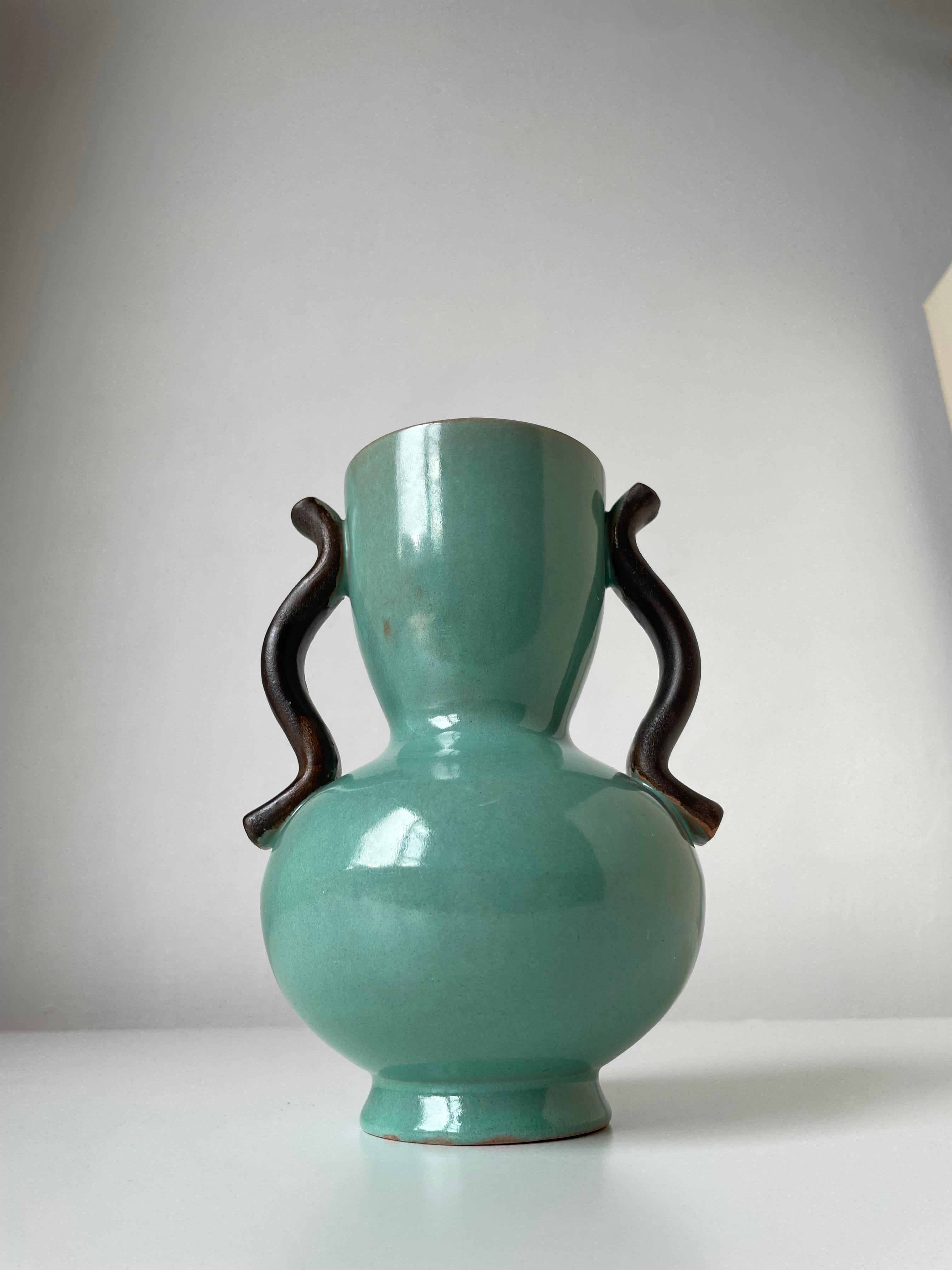 Anna-Lisa Thomson 1940s Green Ceramic Vase, Upsala Ekeby, Sweden For Sale 8