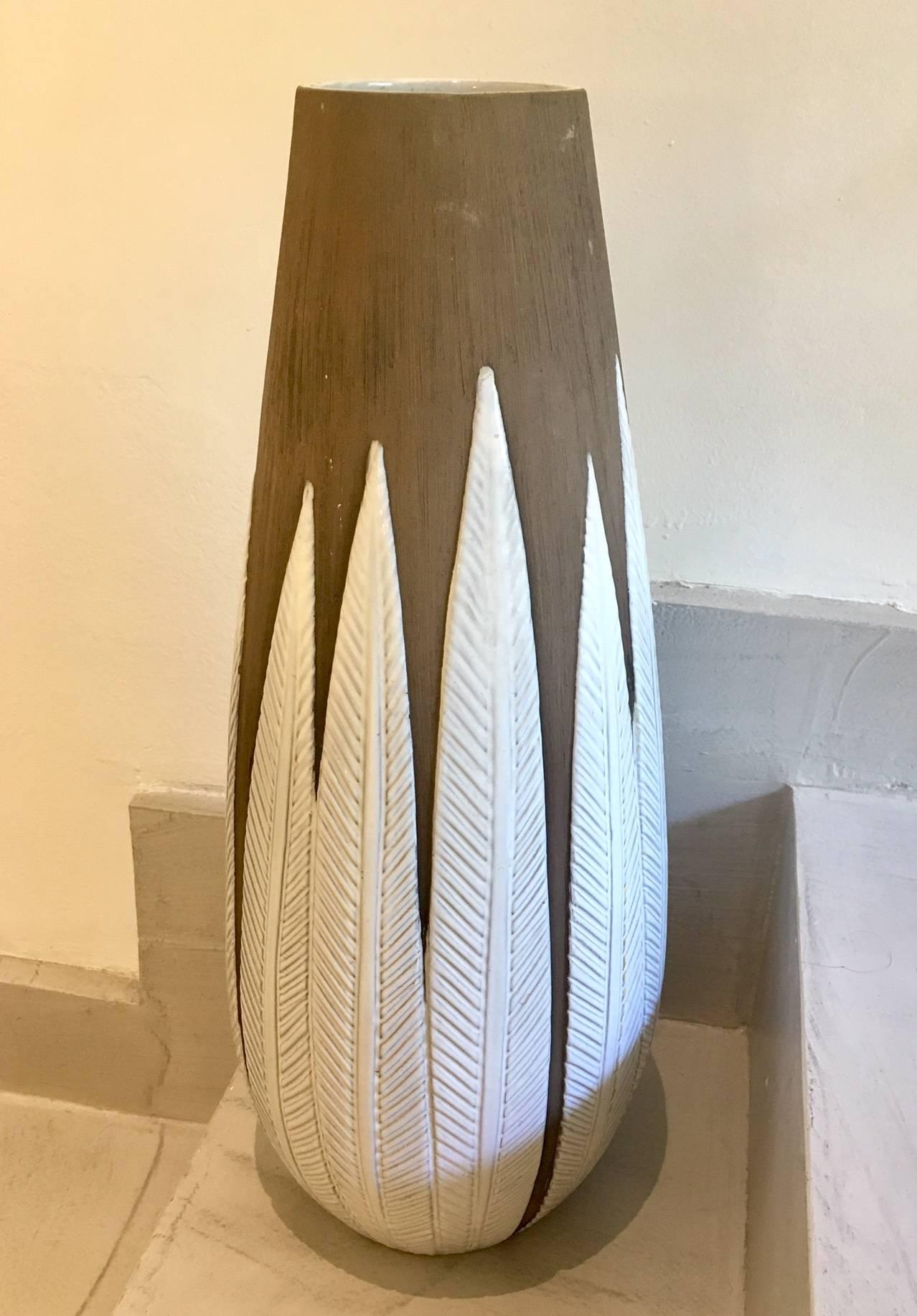 Scandinave moderne Vase de sol en céramique 