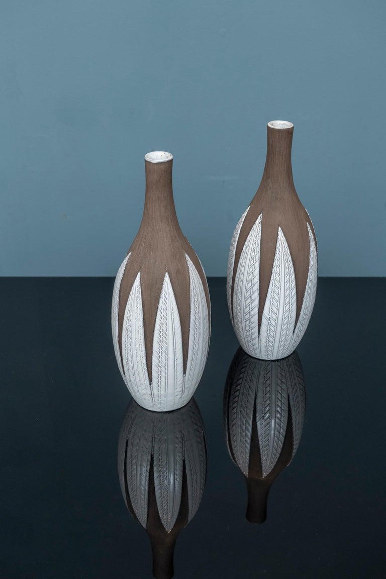 Anna-Lisa Thomson design Paprika ceramic vases for Upsala-Ekby, Sweden.
