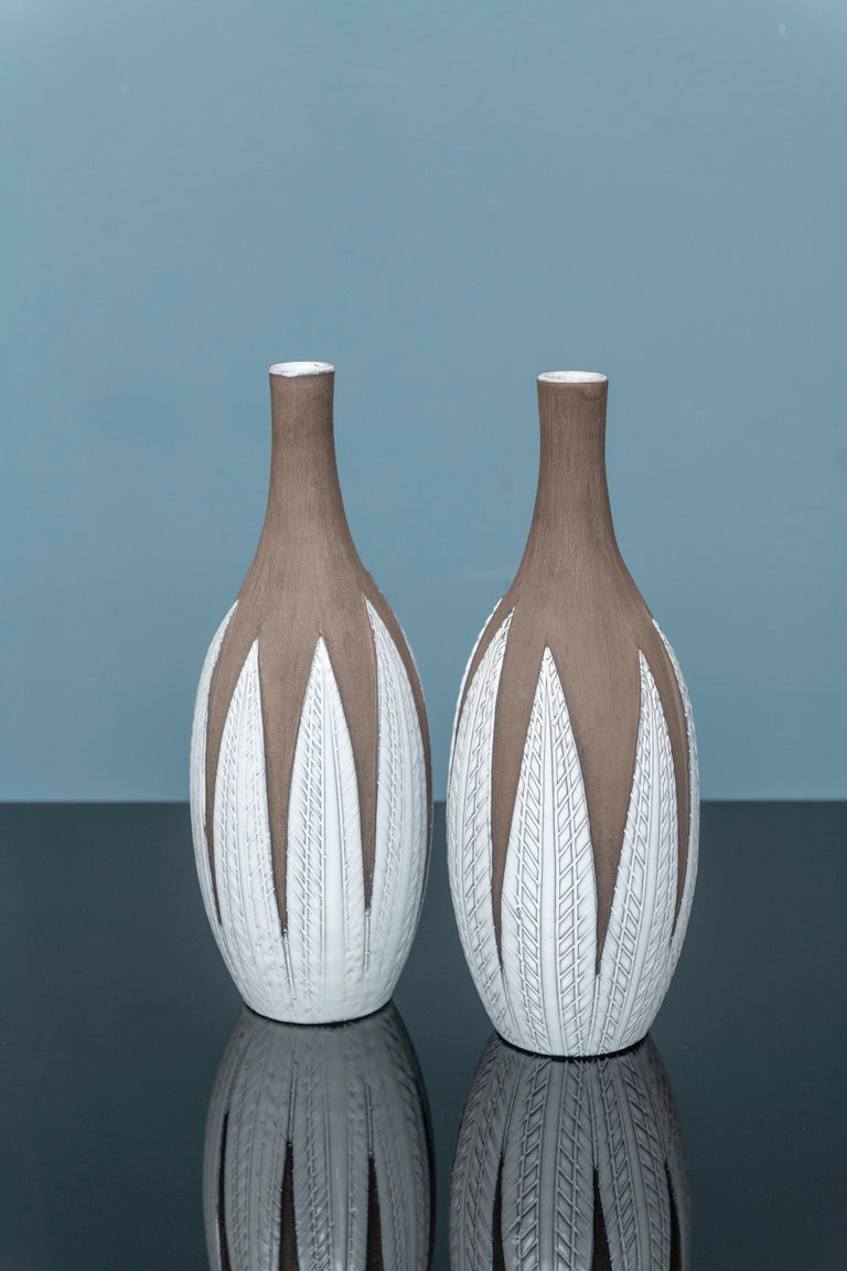 Anna-Lisa Thomson Paprika Vases for Upsala Ekby, Sweden In Good Condition For Sale In San Francisco, CA