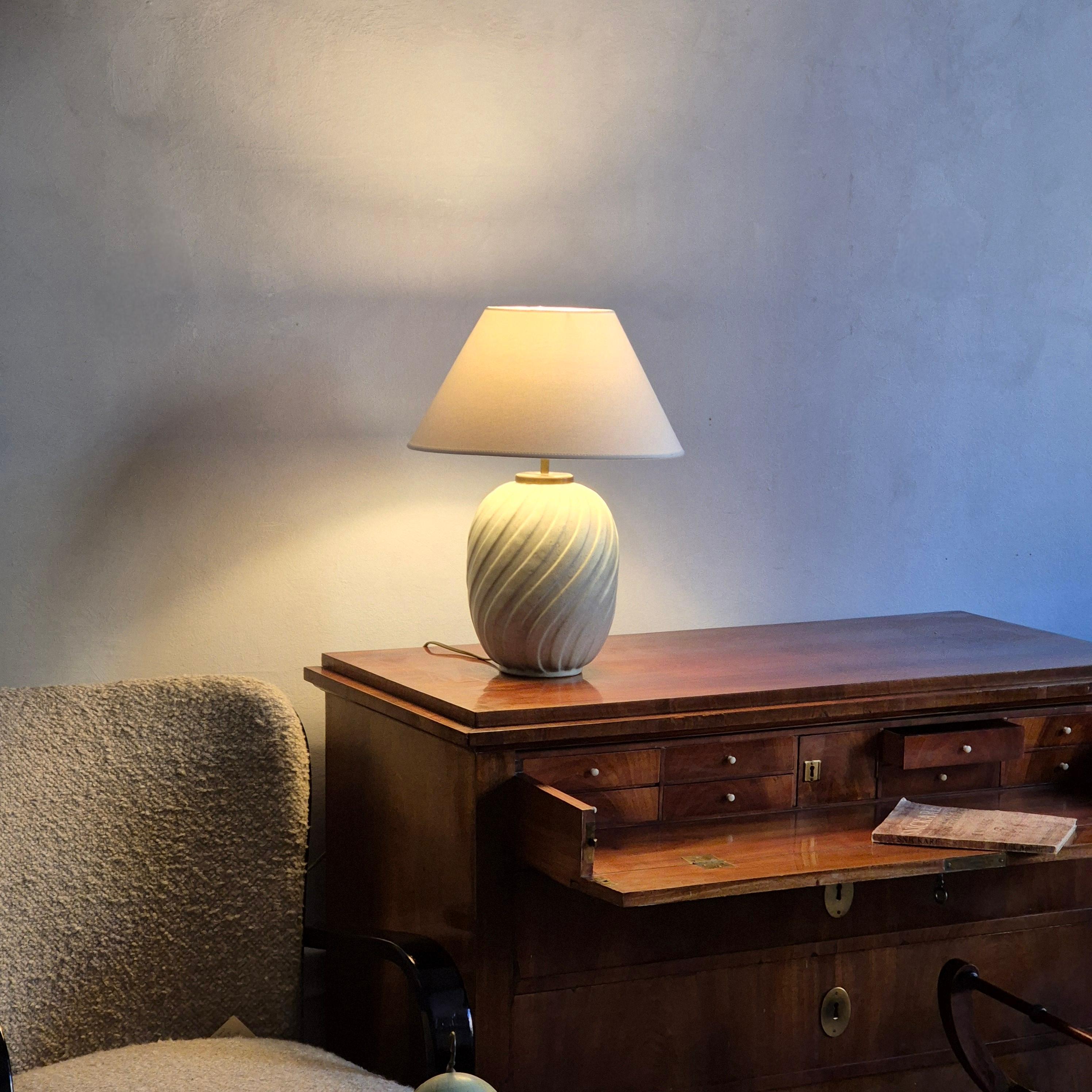 Scandinavian Modern Anna-Lisa Thomson, table lamp, Ekeby, Swedish Modern 1940/50s. For Sale