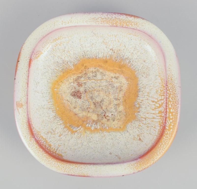 Scandinavian Modern Anna-Lisa Thomson, Upsala Ekeby. Low ceramic bowl yellow and sand-colored glaze. For Sale