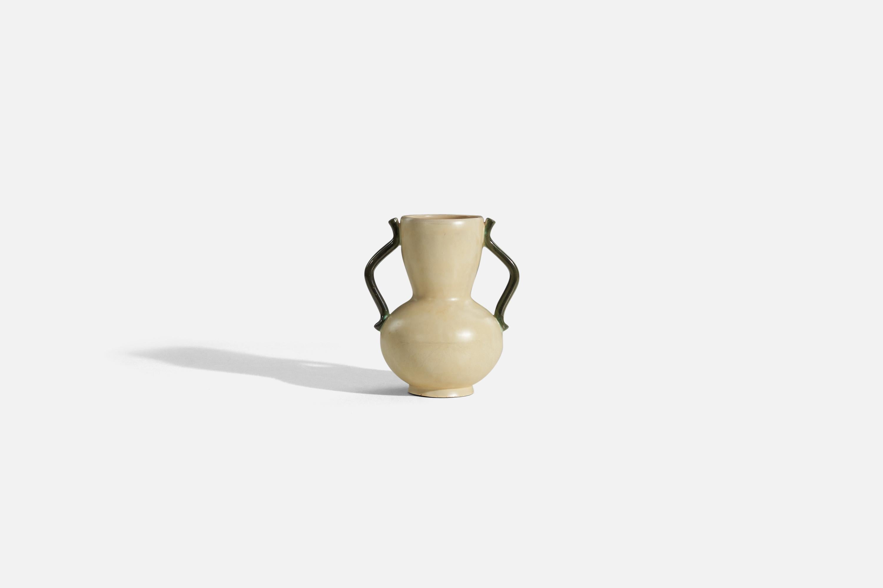 Organic Modern Anna-Lisa Thomson, Vase, Beige-Glazed Earthenware, Upsala-Ekeby Sweden 1940s